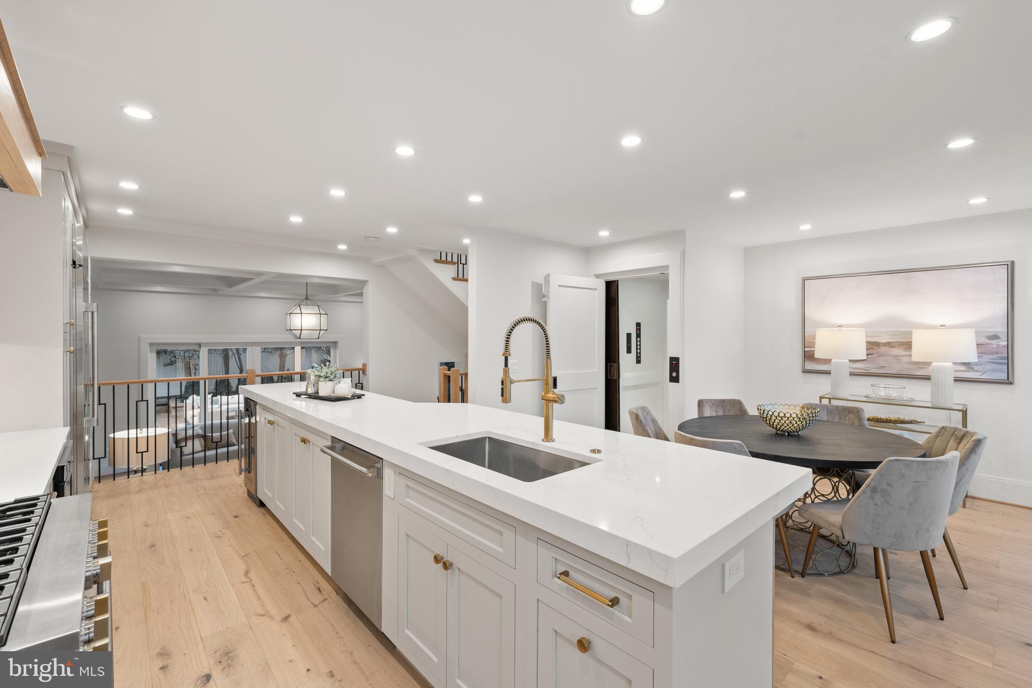 OLD TOWN - Residential