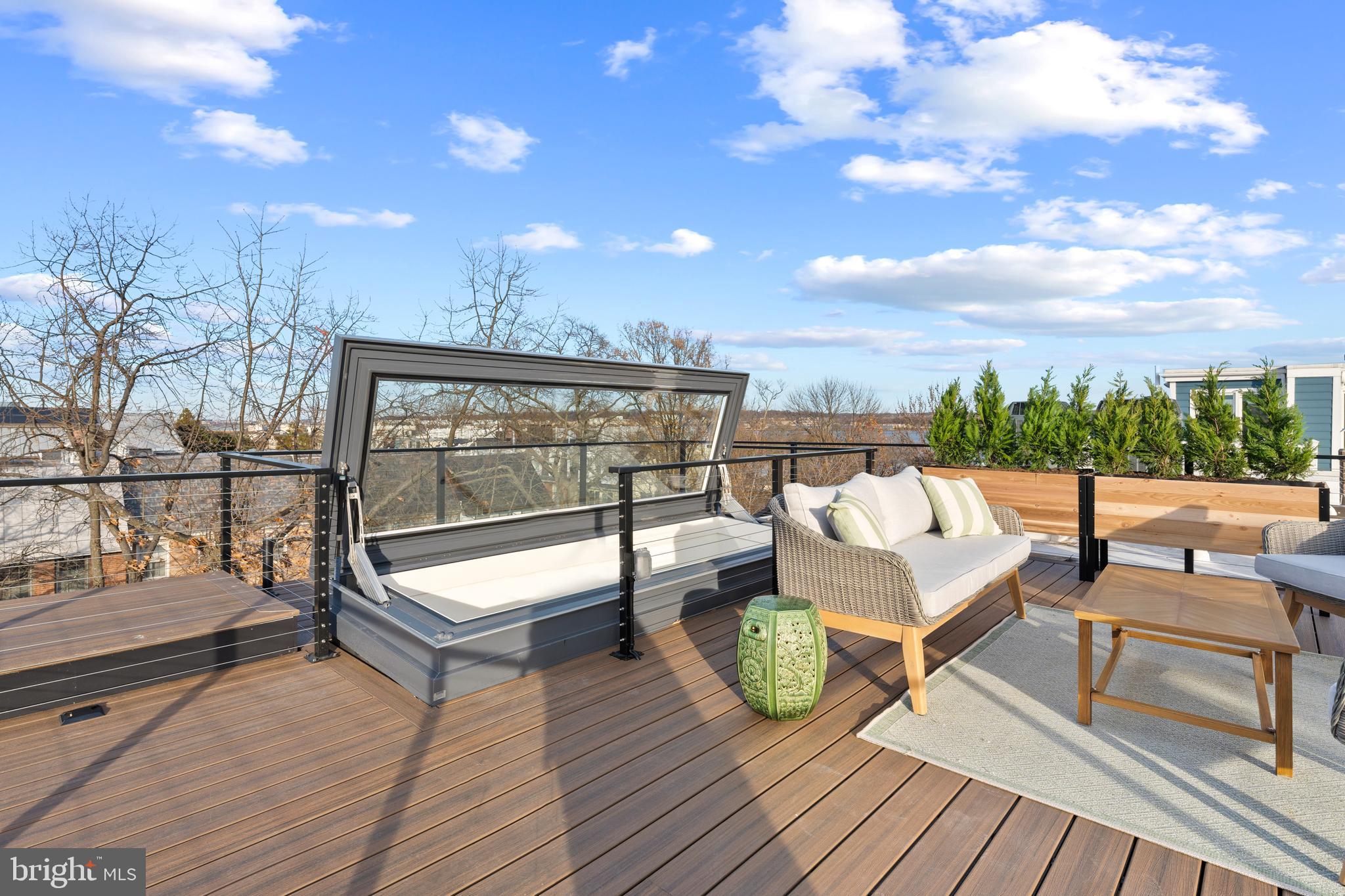 OLD TOWN - Residential