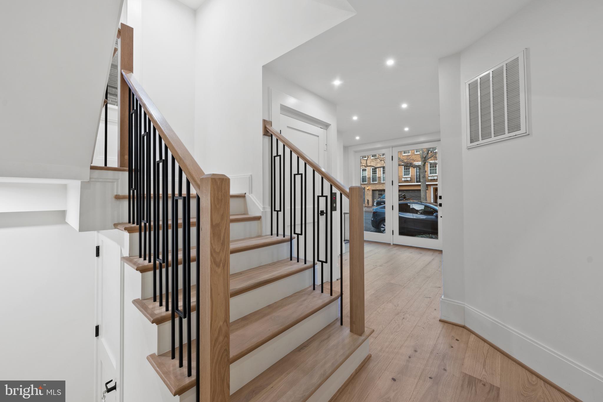 OLD TOWN - Residential