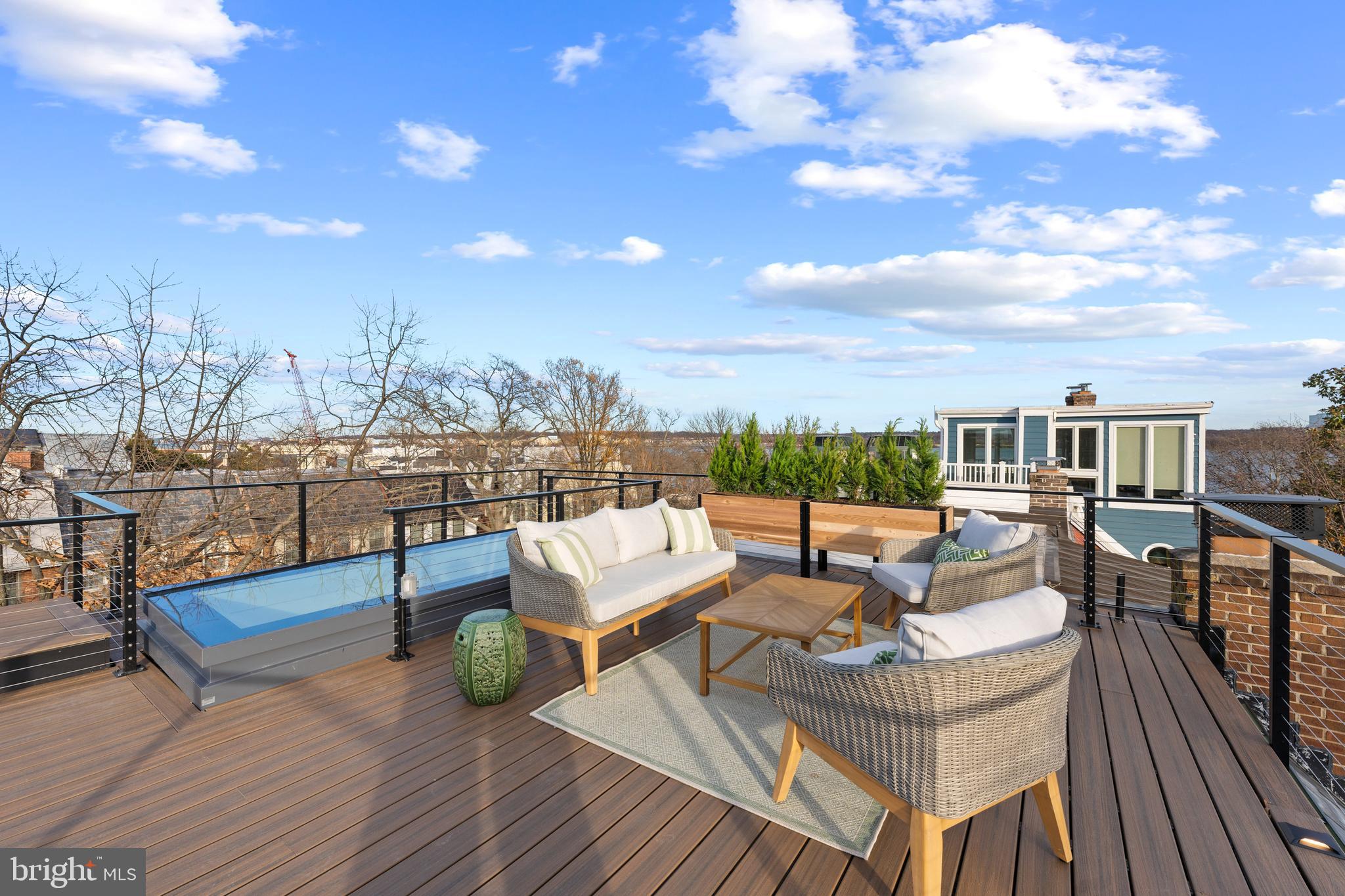 OLD TOWN - Residential