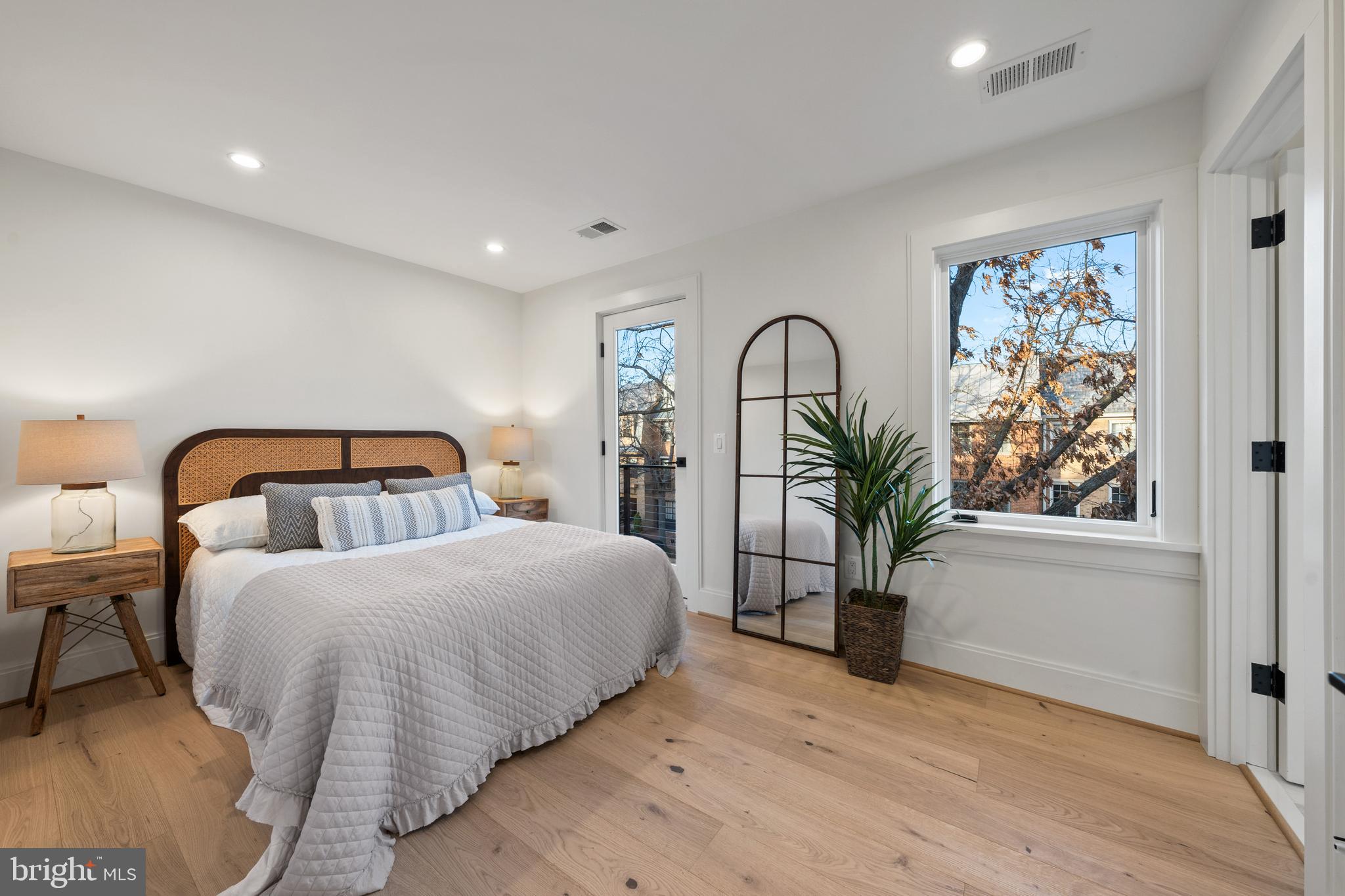 OLD TOWN - Residential