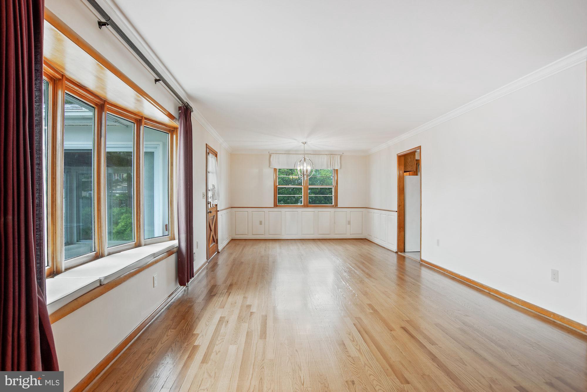 MAGOTHY MANOR - Residential