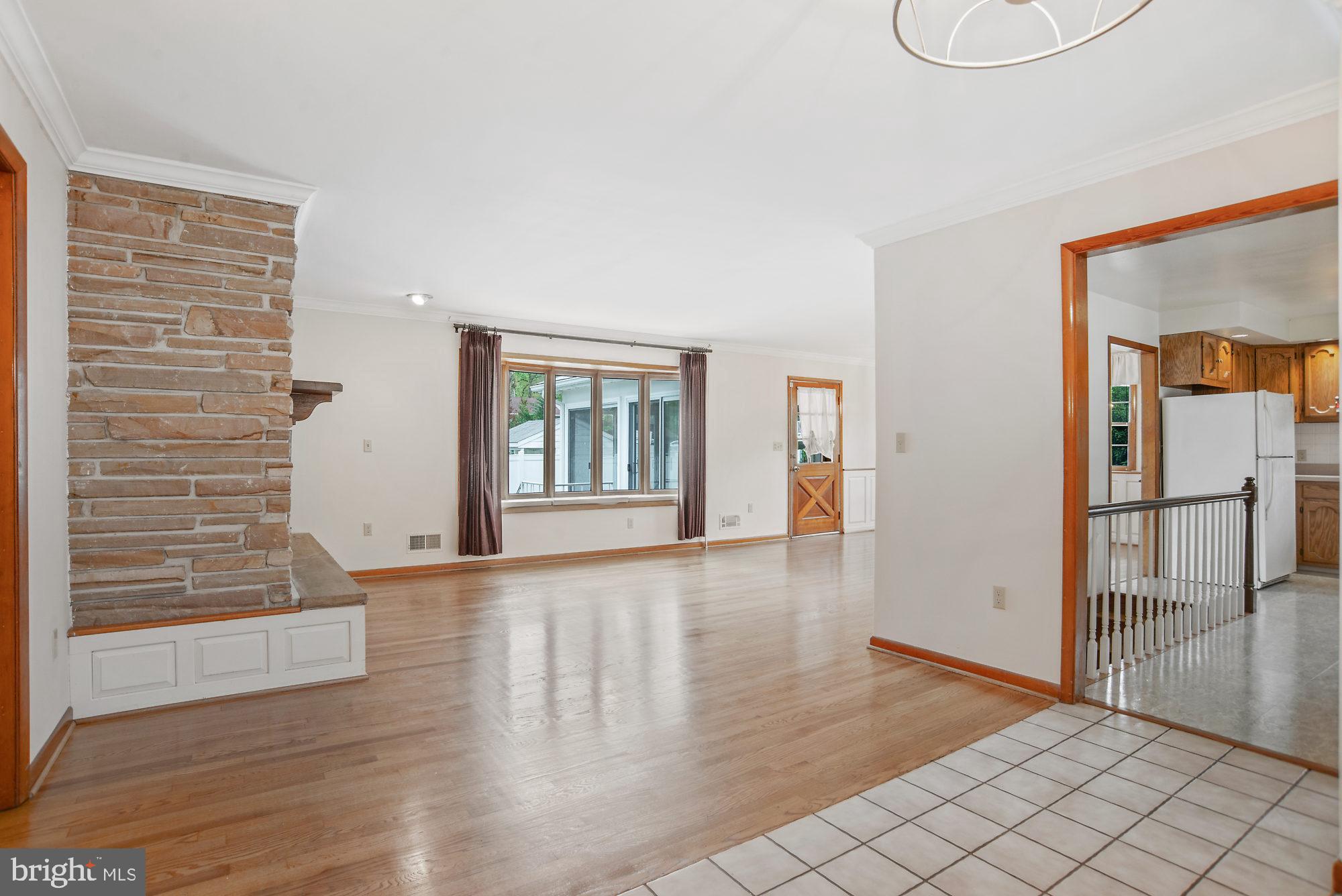 MAGOTHY MANOR - Residential