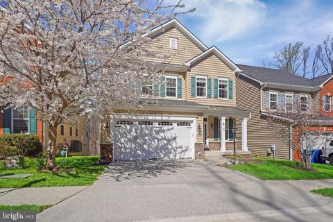Photo of 7303 - A Hayfield Road, ALEXANDRIA, VA 22315 (MLS # VAFX2307744)
