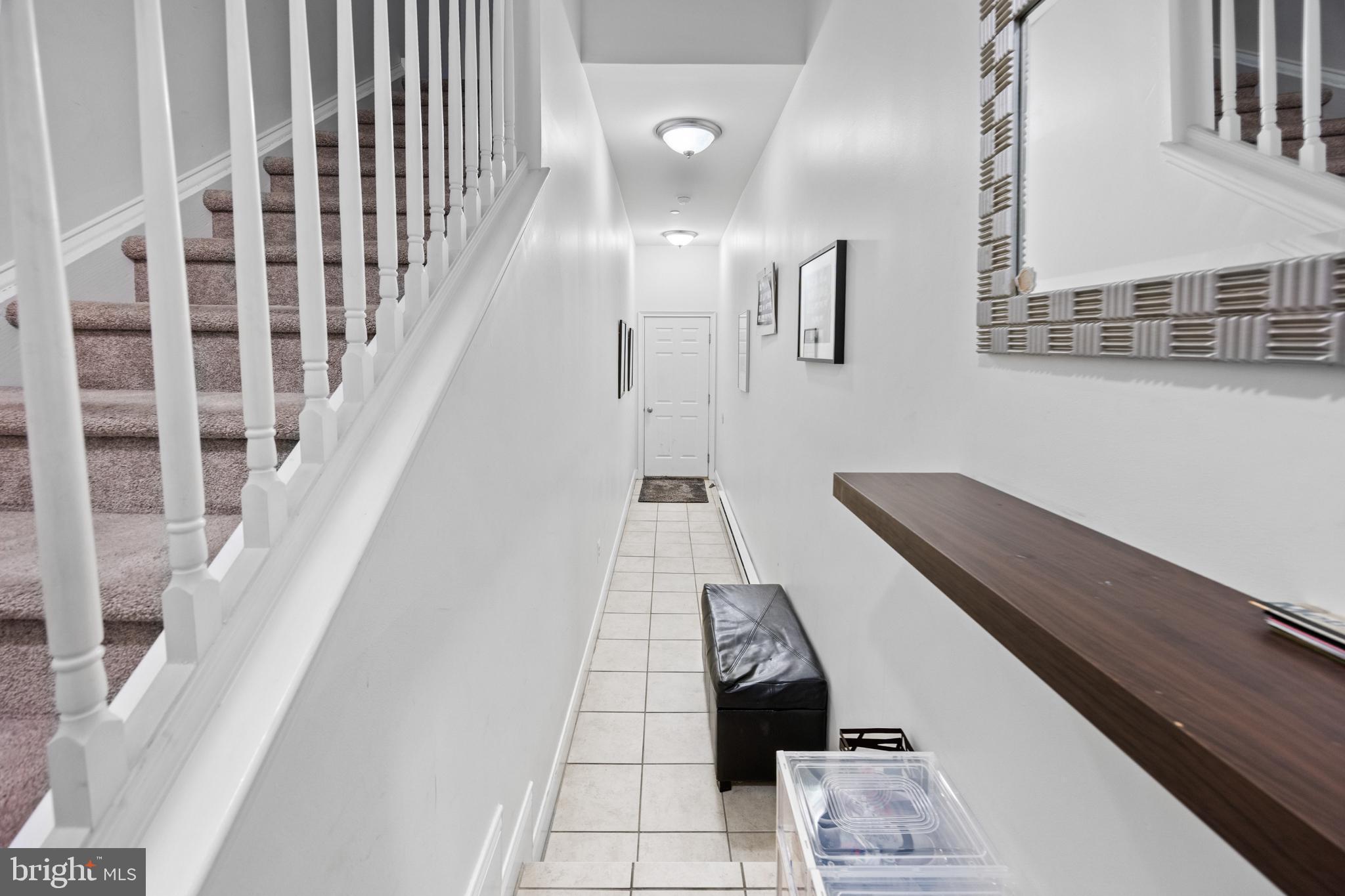 NAVAL SQUARE - Residential