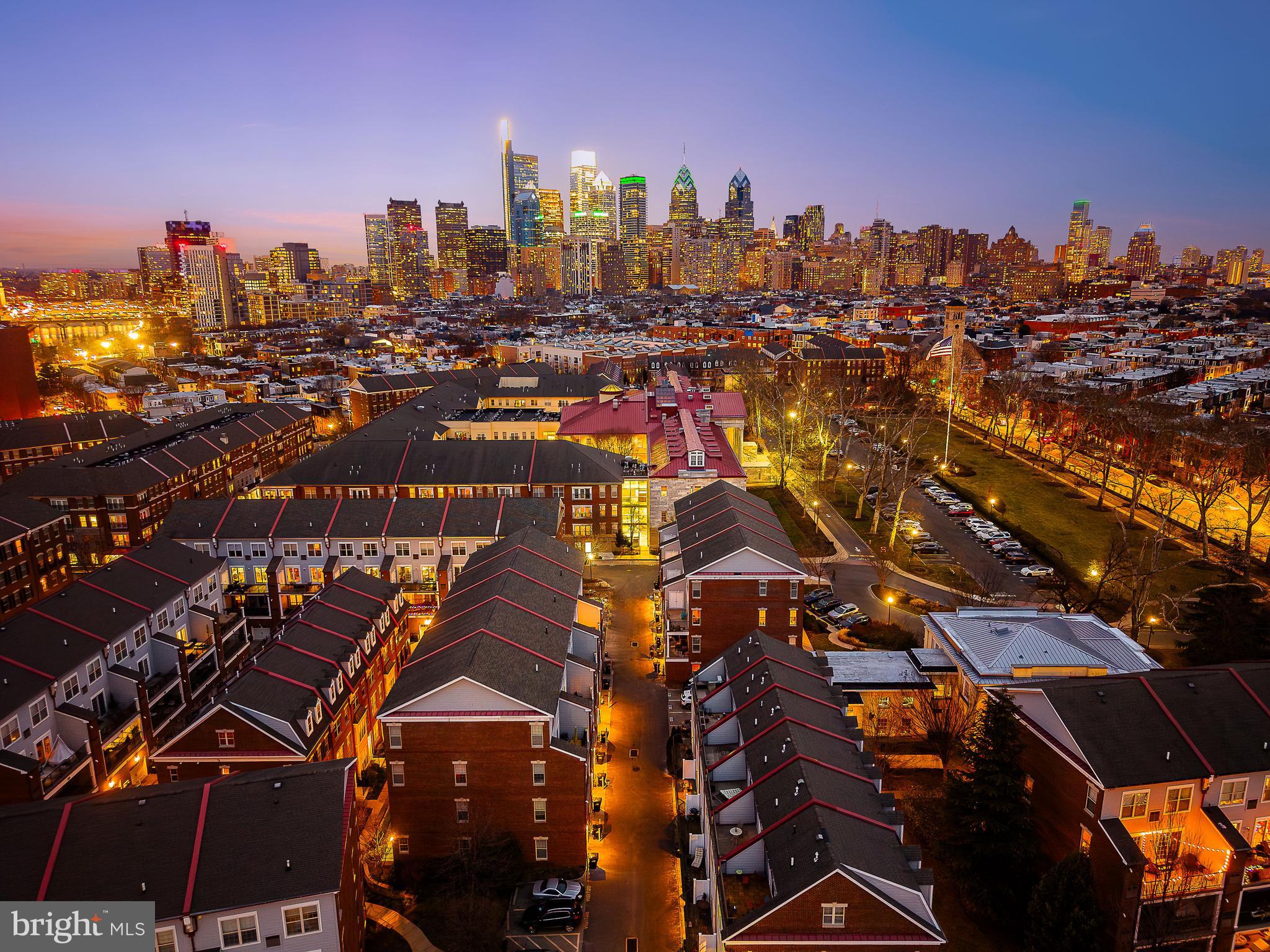 NAVAL SQUARE - Residential