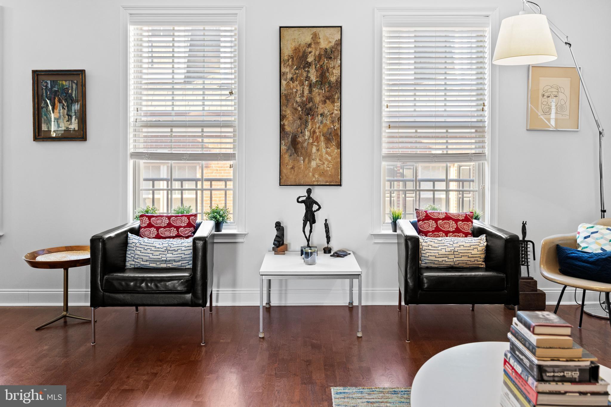 NAVAL SQUARE - Residential