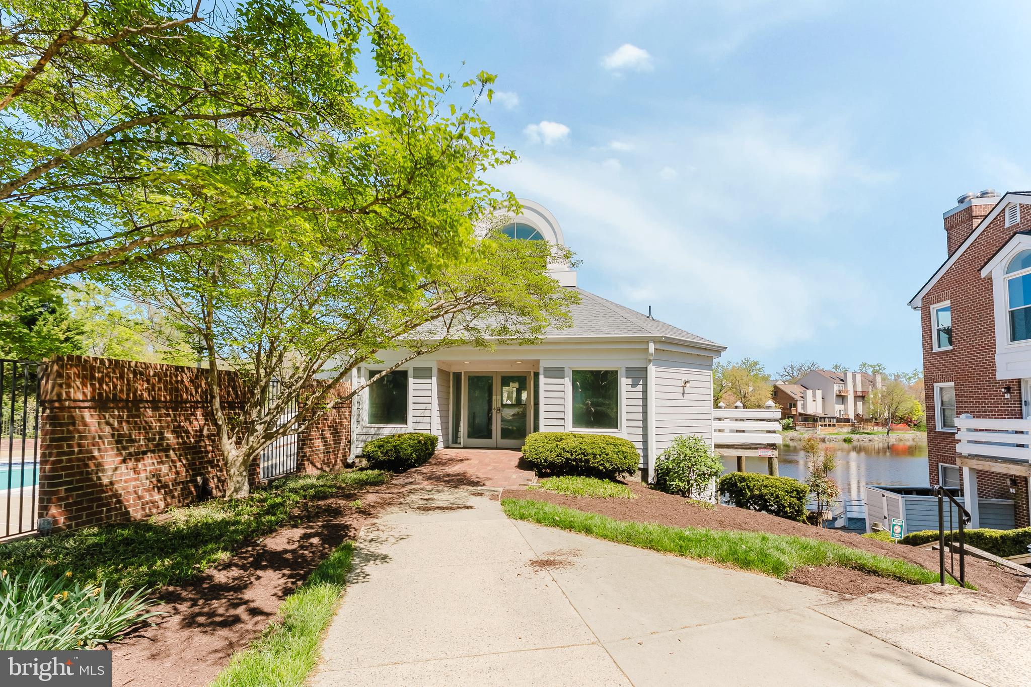 THE COVE - Residential