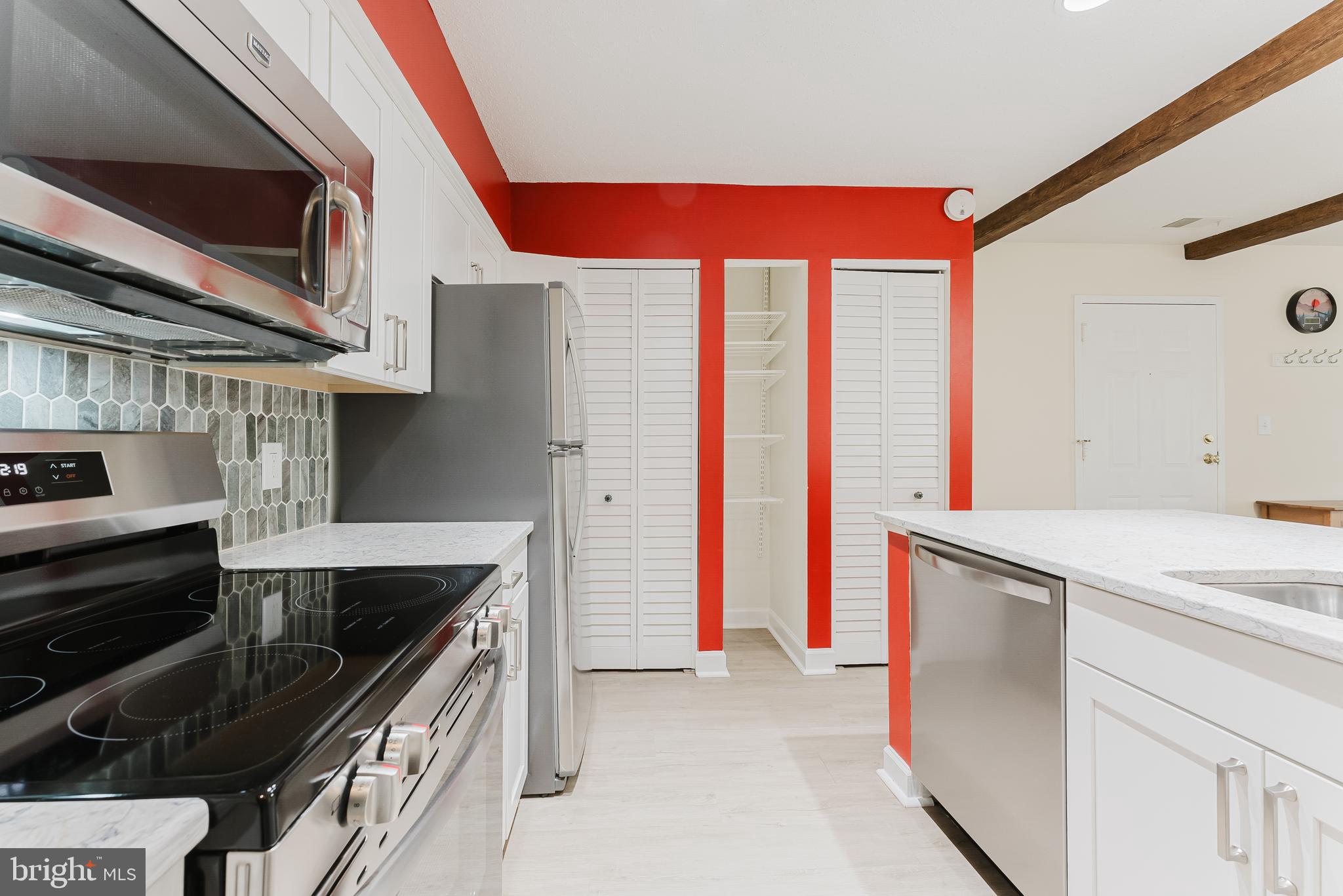 THE COVE - Residential