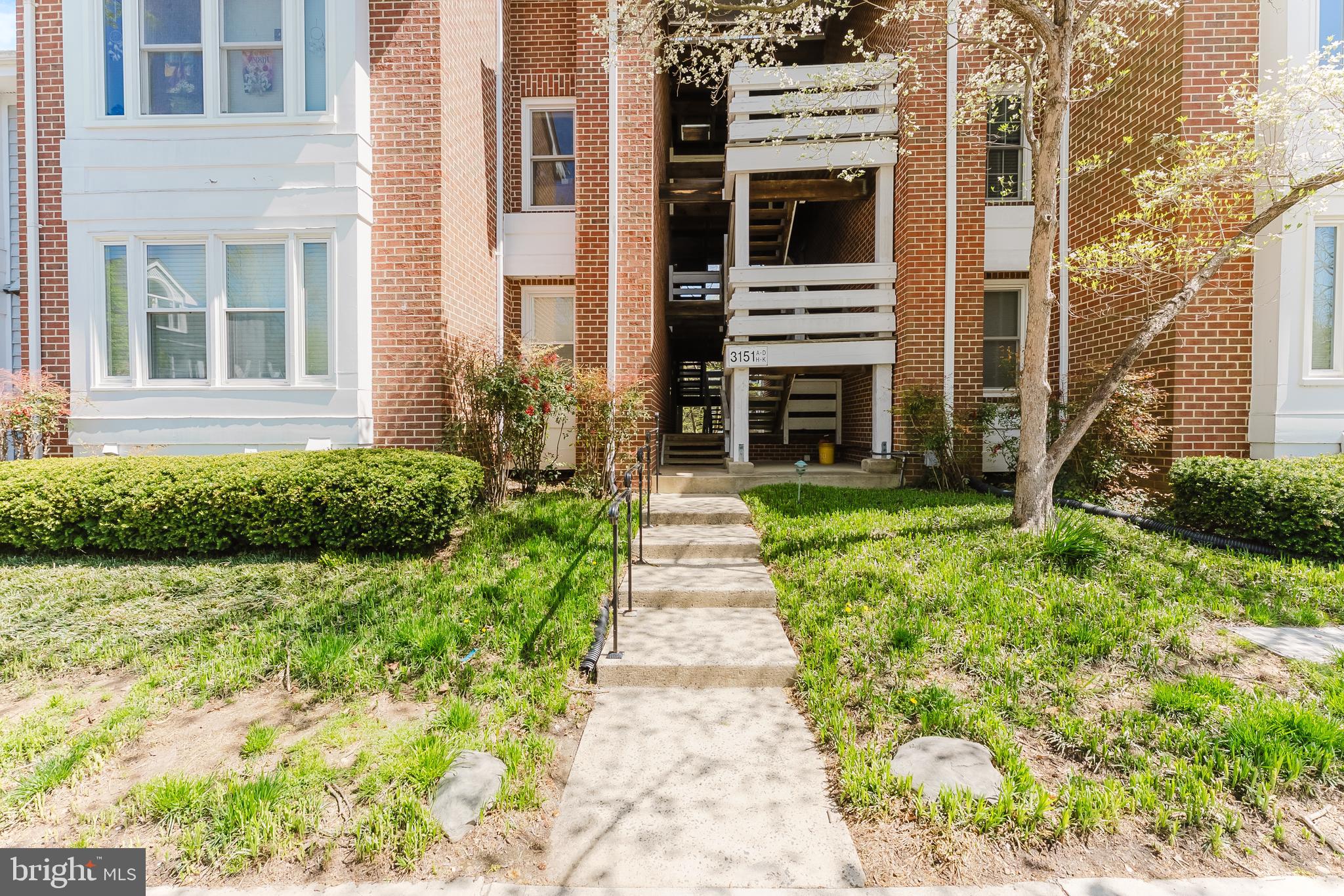 THE COVE - Residential