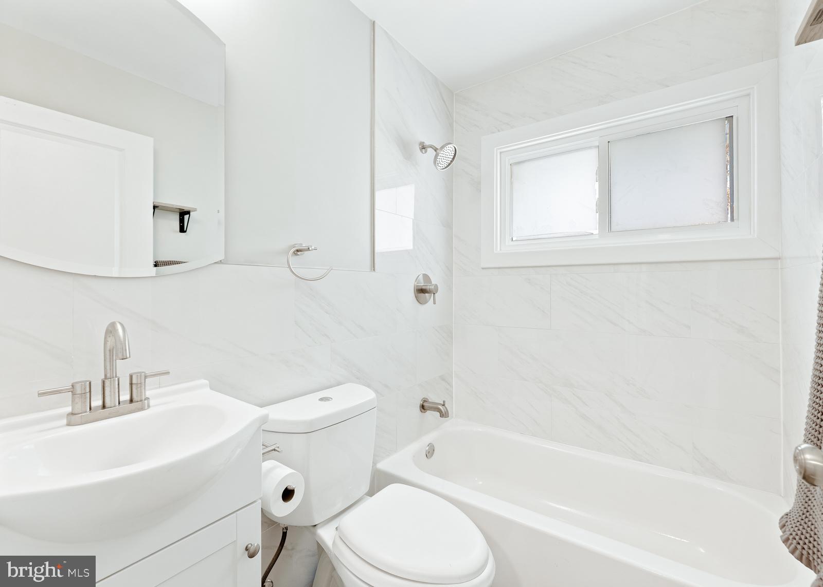 LEVITTOWN - Residential