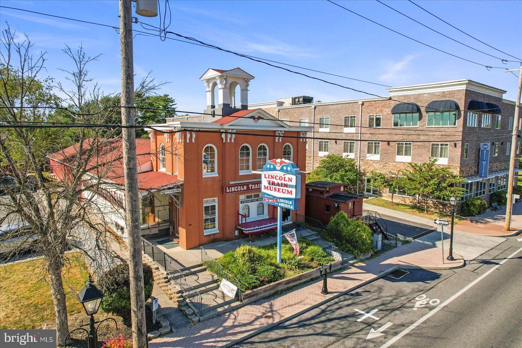 Photo of 425 Steinwehr Avenue, GETTYSBURG, PA 17325 (MLS # PAAD2019762)