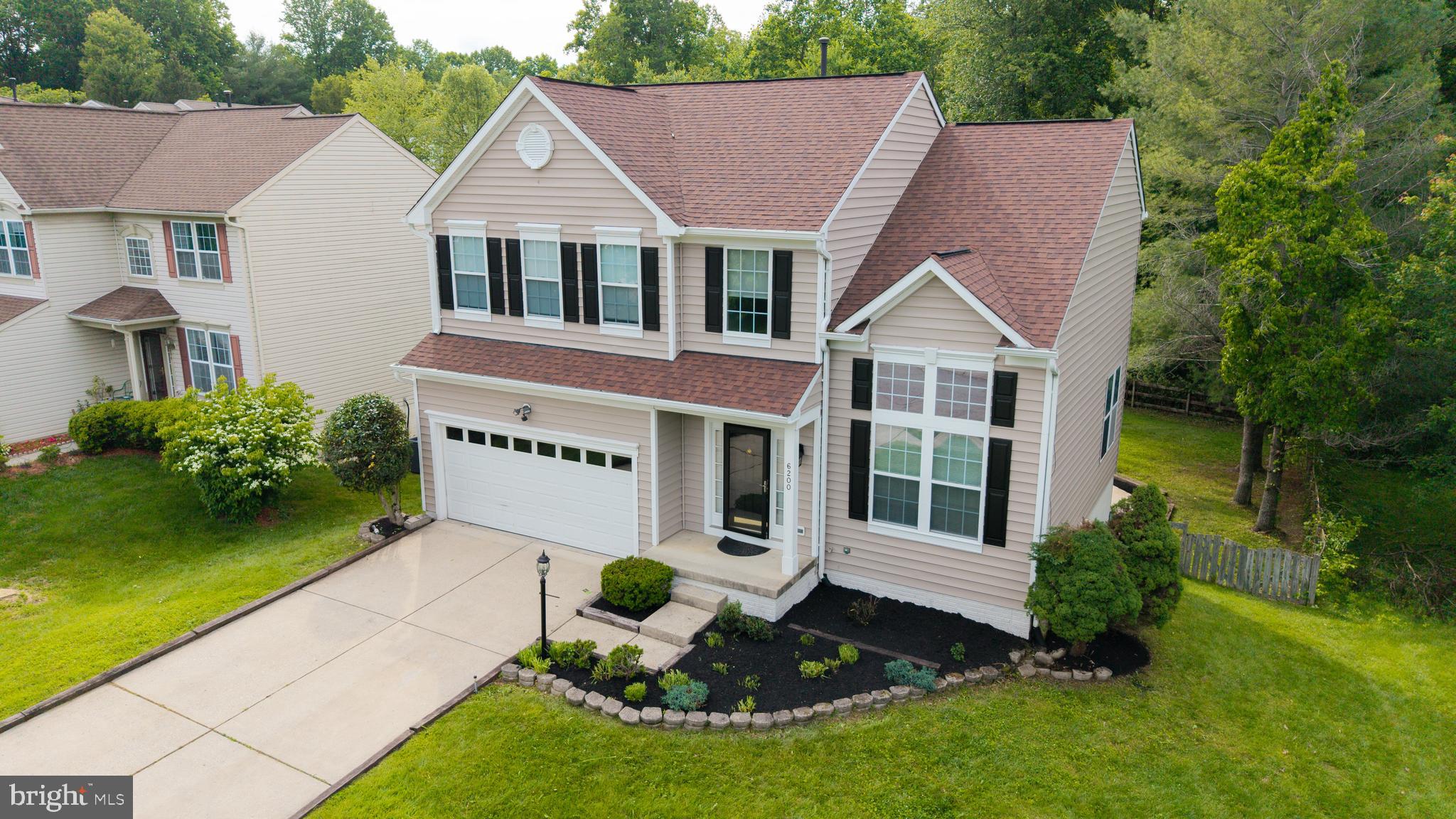 RIVERHILL - Residential Lease