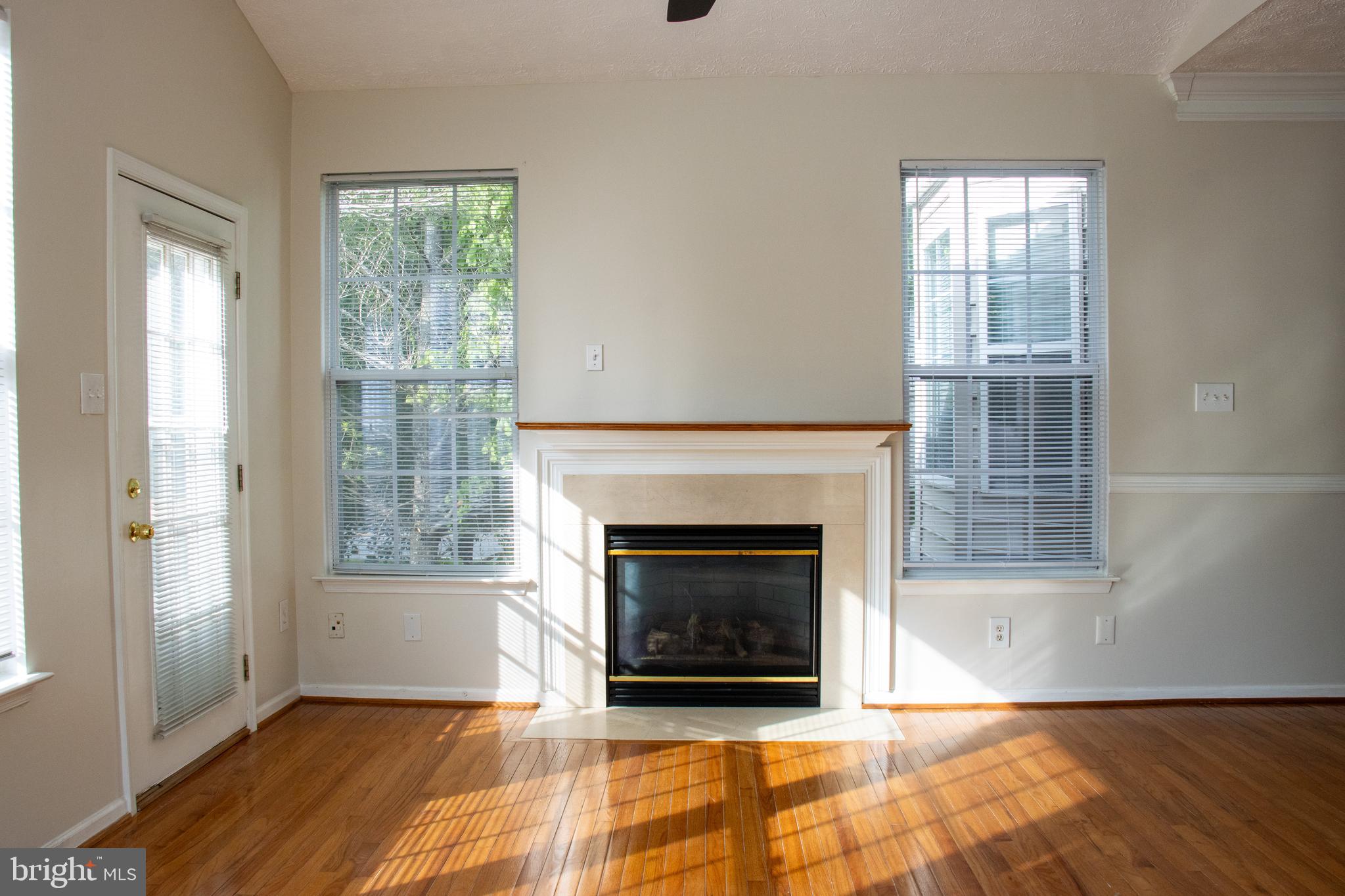 RIVERHILL - Residential Lease