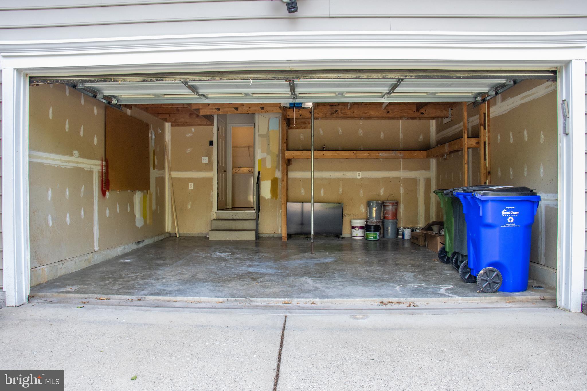 RIVERHILL - Residential Lease