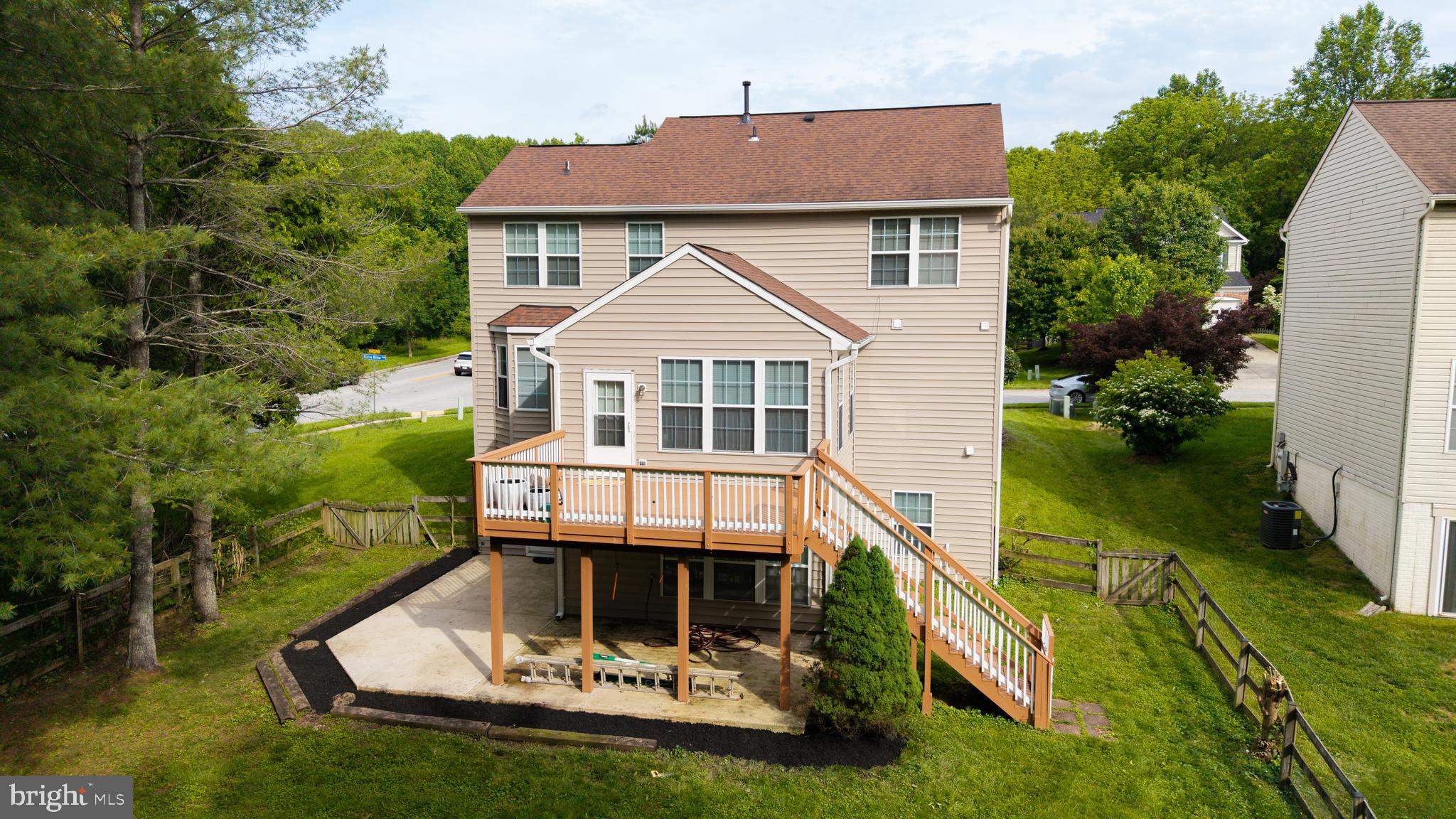 RIVERHILL - Residential Lease