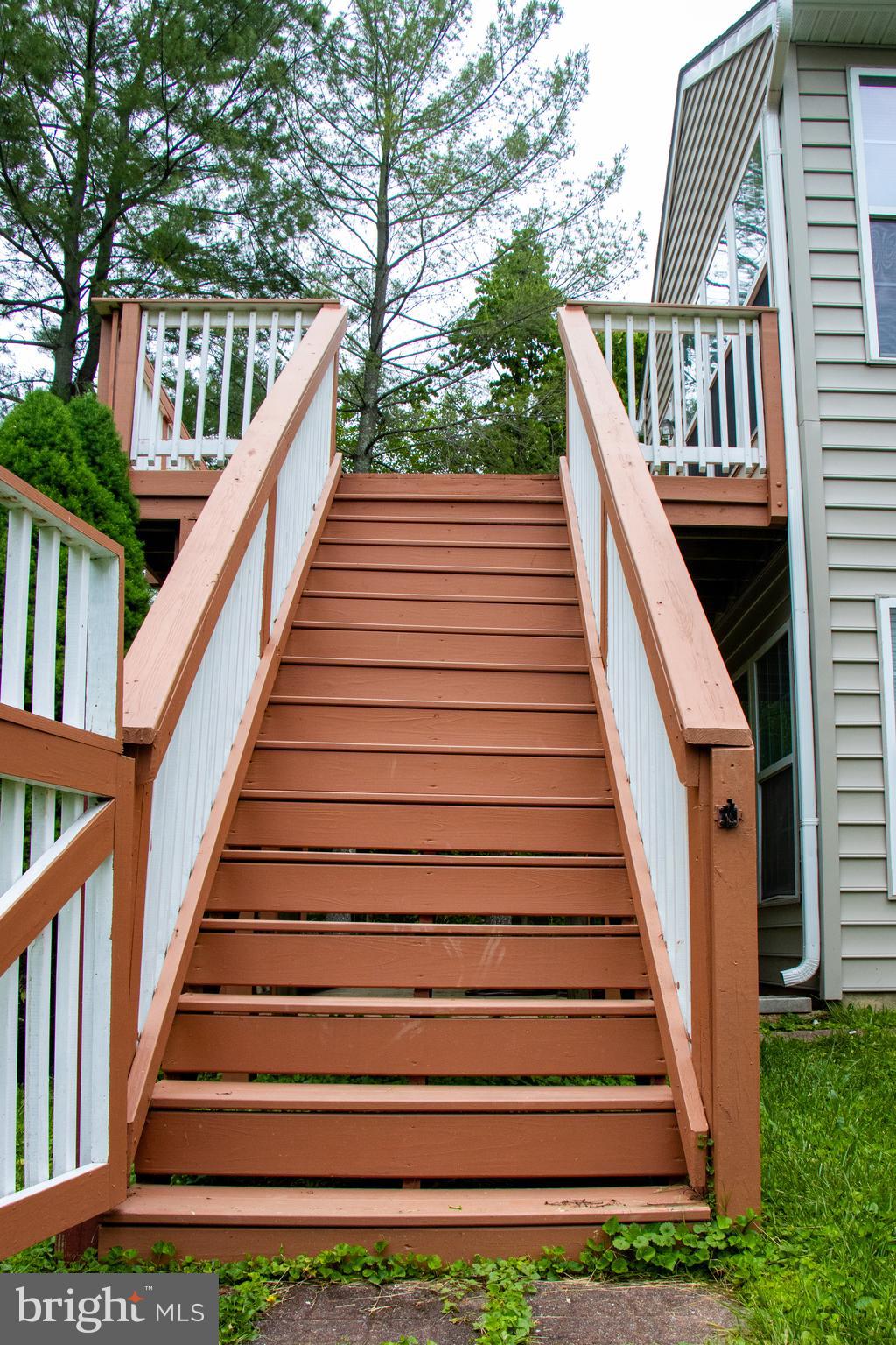 RIVERHILL - Residential Lease