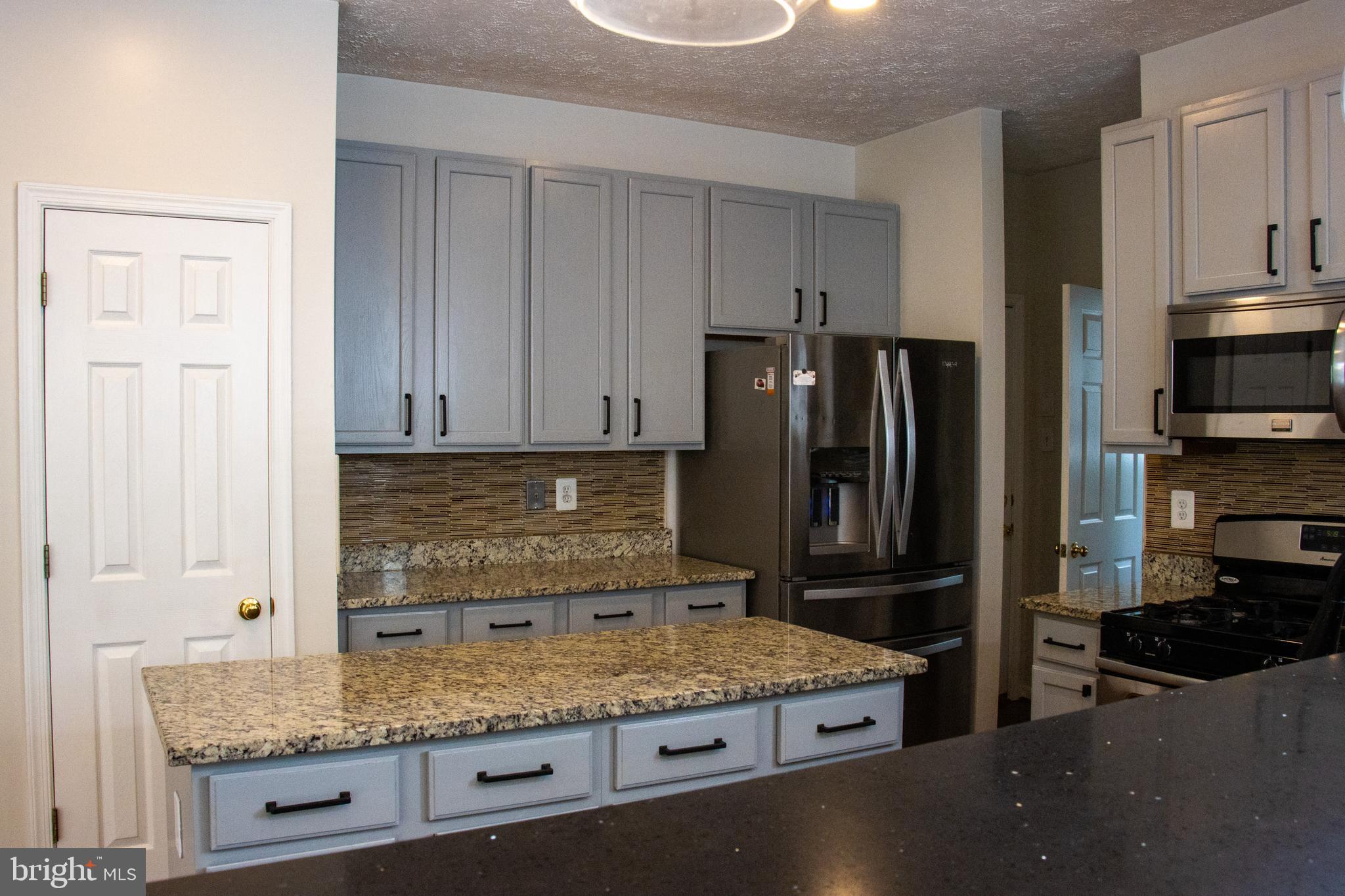 RIVERHILL - Residential Lease