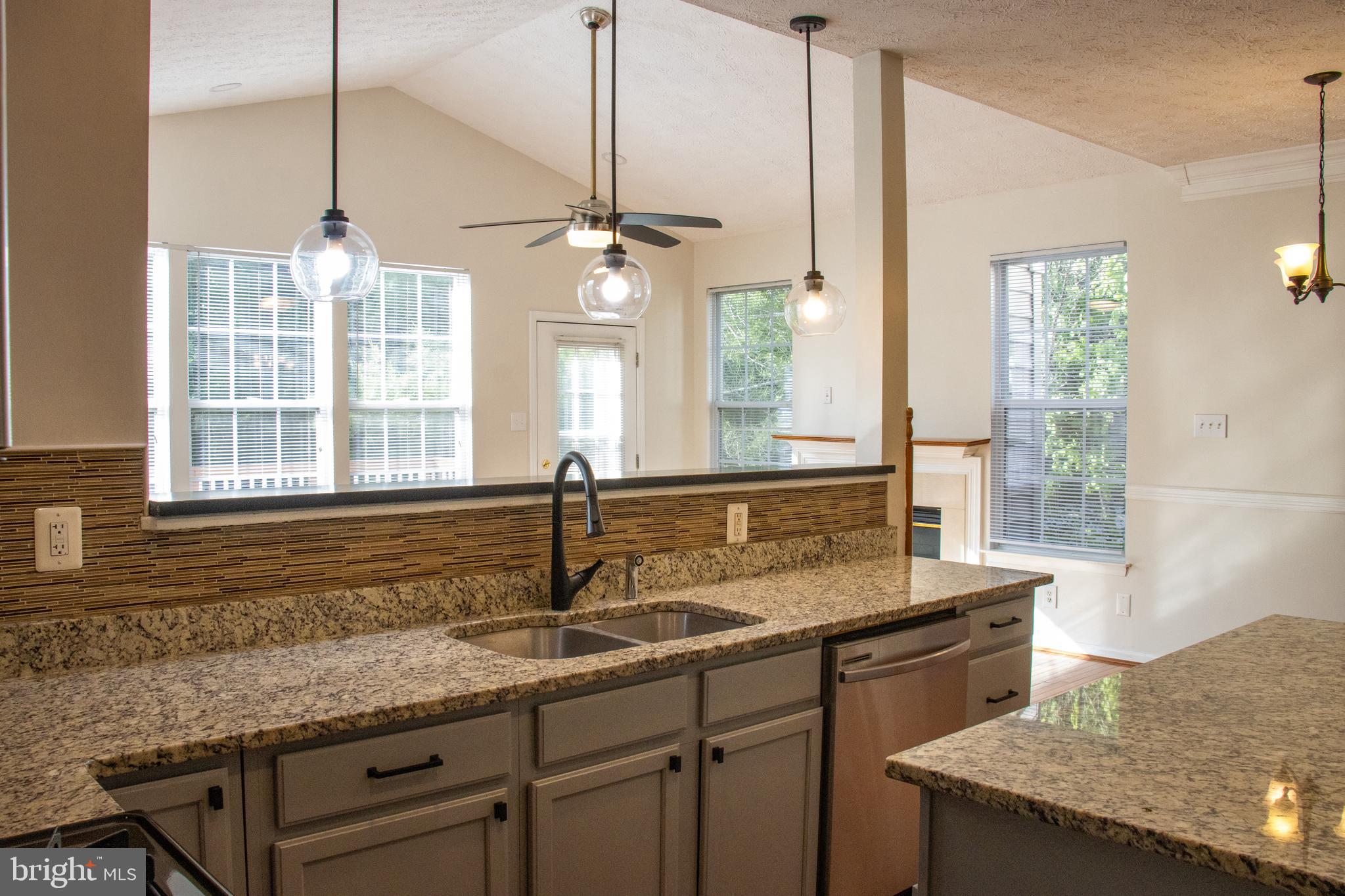 RIVERHILL - Residential Lease