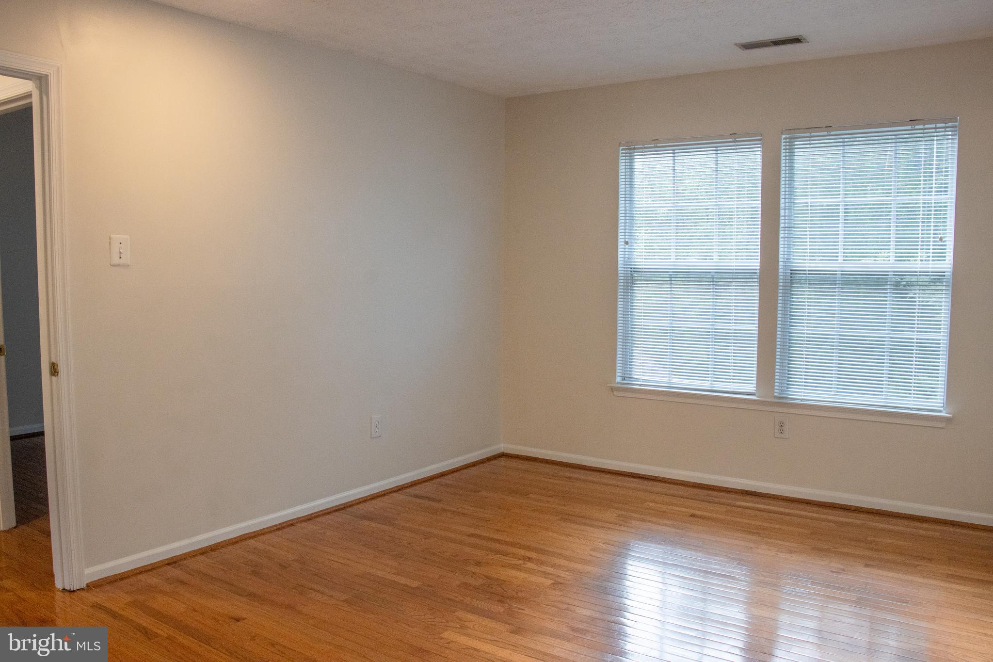 RIVERHILL - Residential Lease