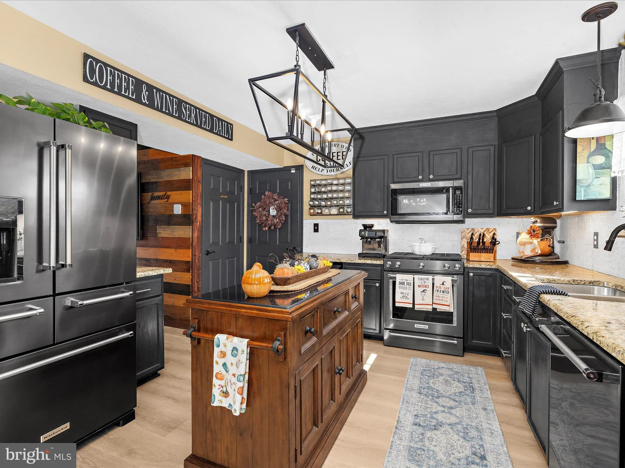 Baltimore, Maryland 21219, United States, 3 Bedrooms Bedrooms, ,3 BathroomsBathrooms,Residential,Coming Soon,230952