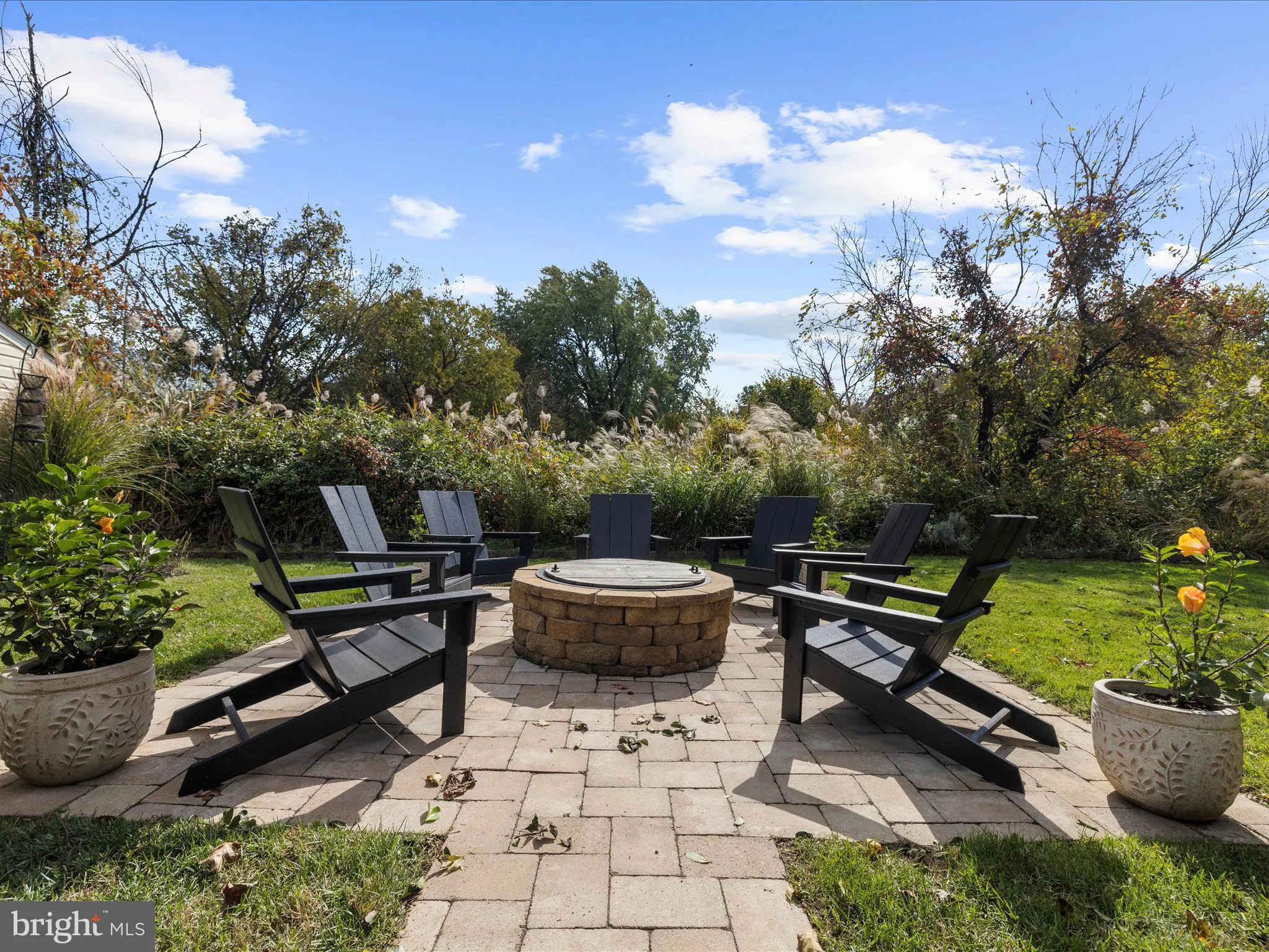 Baltimore, Maryland 21219, United States, 3 Bedrooms Bedrooms, ,3 BathroomsBathrooms,Residential,Coming Soon,230952