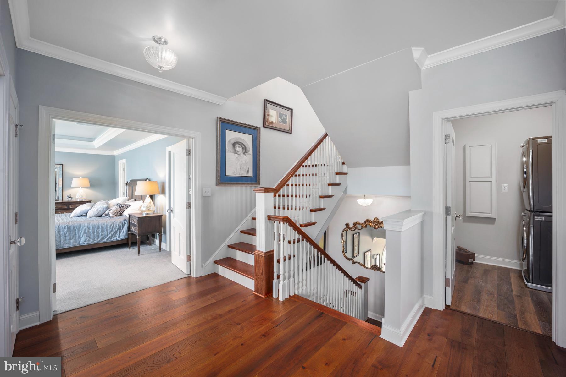 WATERSIDE - Residential