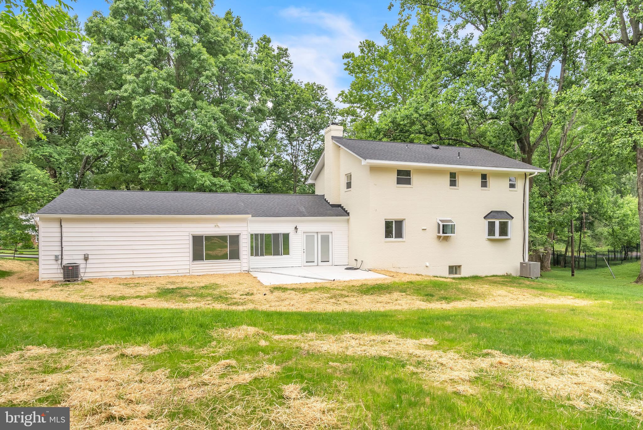 FAWCETT FARMS - Residential Lease