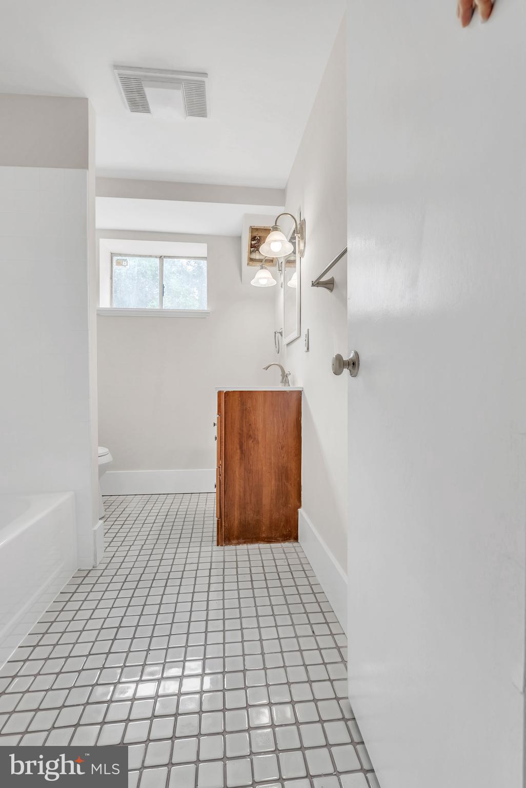 FAWCETT FARMS - Residential Lease