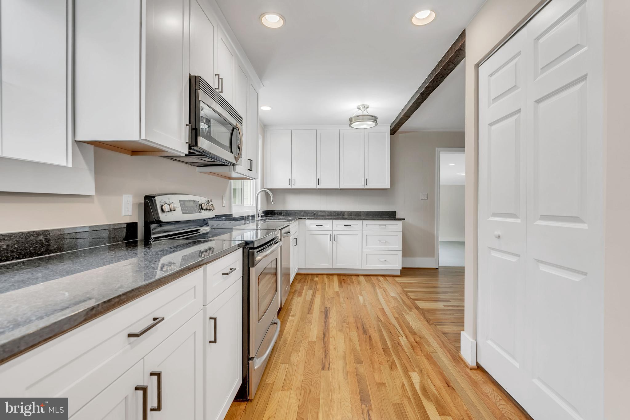 FAWCETT FARMS - Residential Lease