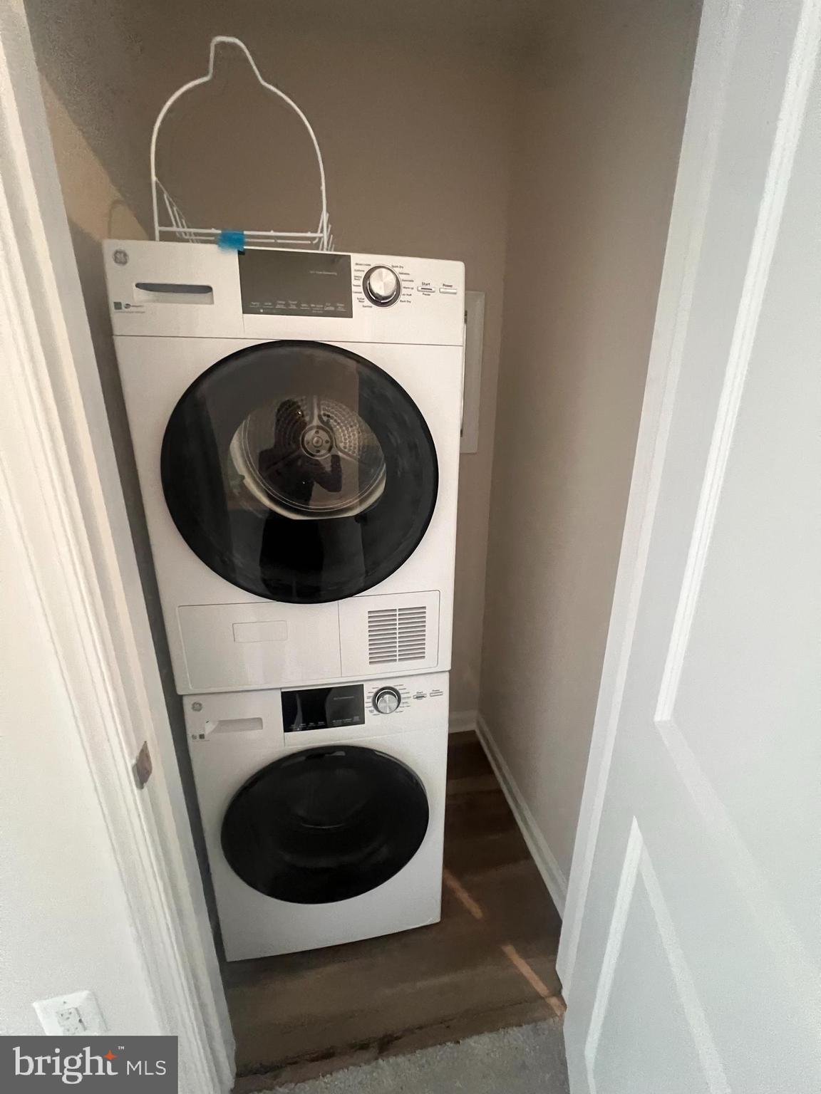 SHENANDOAH SPRINGS - Residential Lease