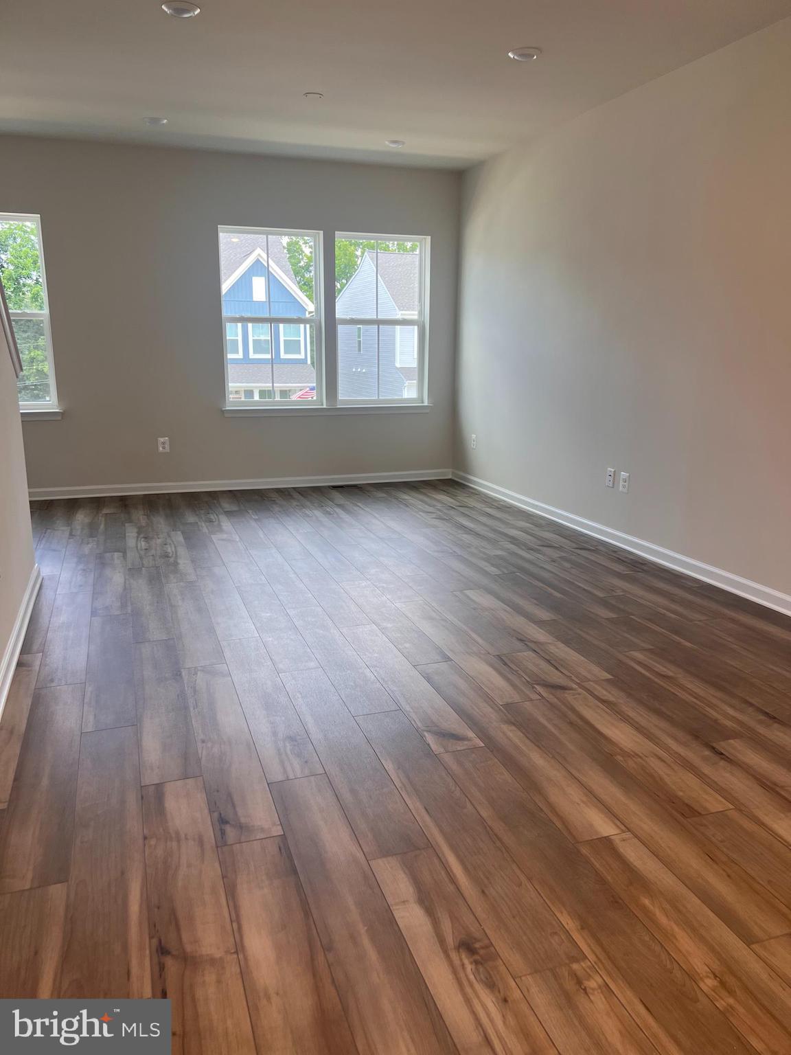 SHENANDOAH SPRINGS - Residential Lease