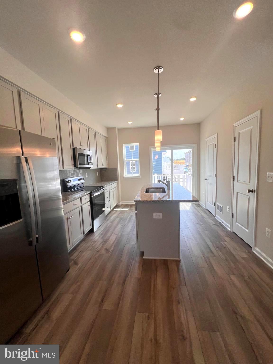 SHENANDOAH SPRINGS - Residential Lease