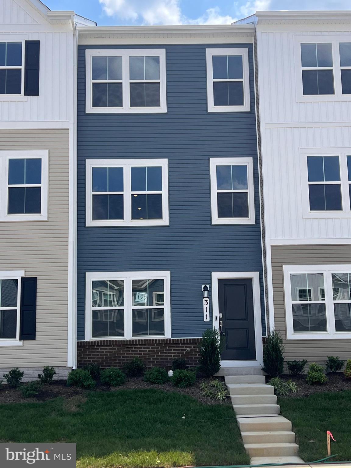 Brand new Lennar townhome located in Ranson, close to shopping centers, restaurants and for commuting,
This model has granite countertops, gorgeous cream cabinets, stainless steel appliances, LVP and nice plush carpet through out. This model has a finished basement level with a bedroom and a full bath on the first level along with the 1 car garage in the rear side. Nice size deck also in the rear of home. Call for more details, Sorry we do not accept pets. Community has a kids playground.