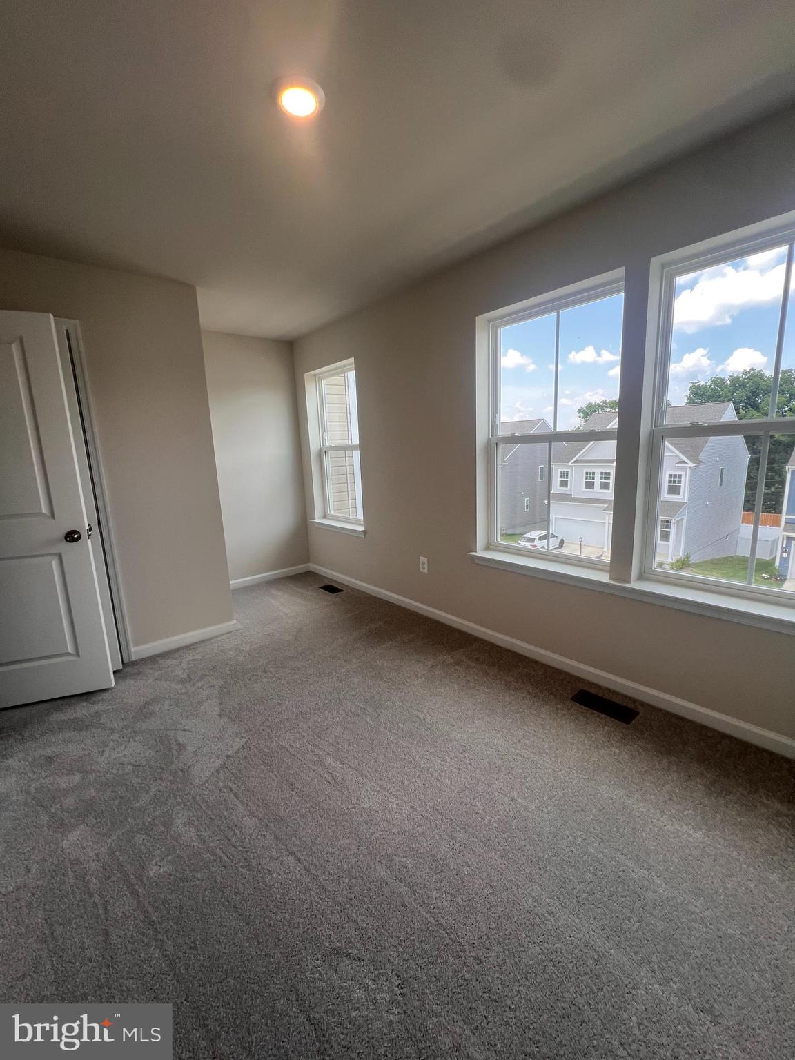 SHENANDOAH SPRINGS - Residential Lease