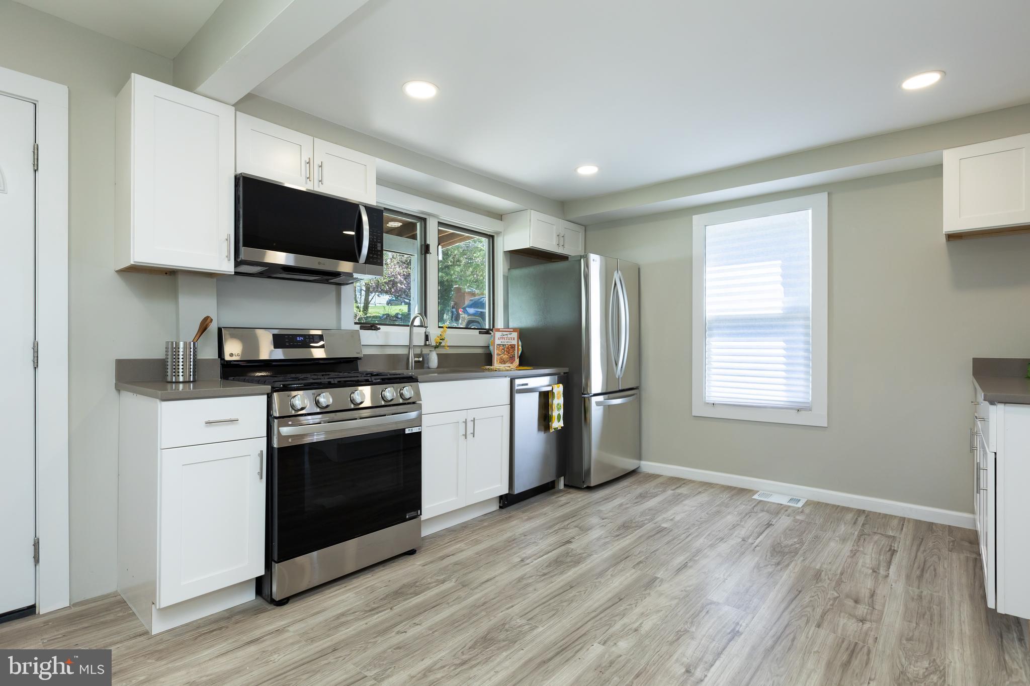 2407 HAMMONDS FERRY ROAD