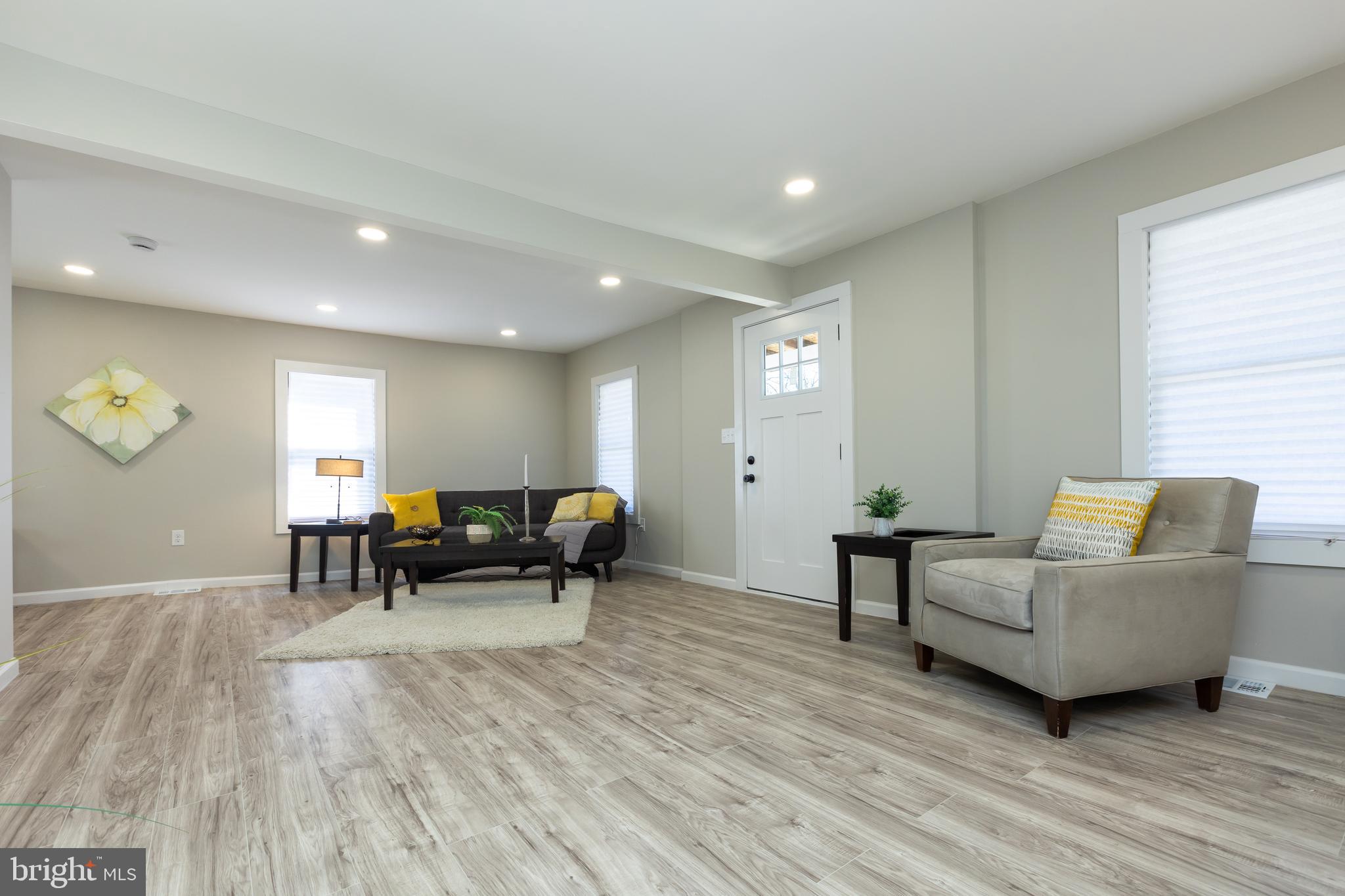 JOSHUA - Residential