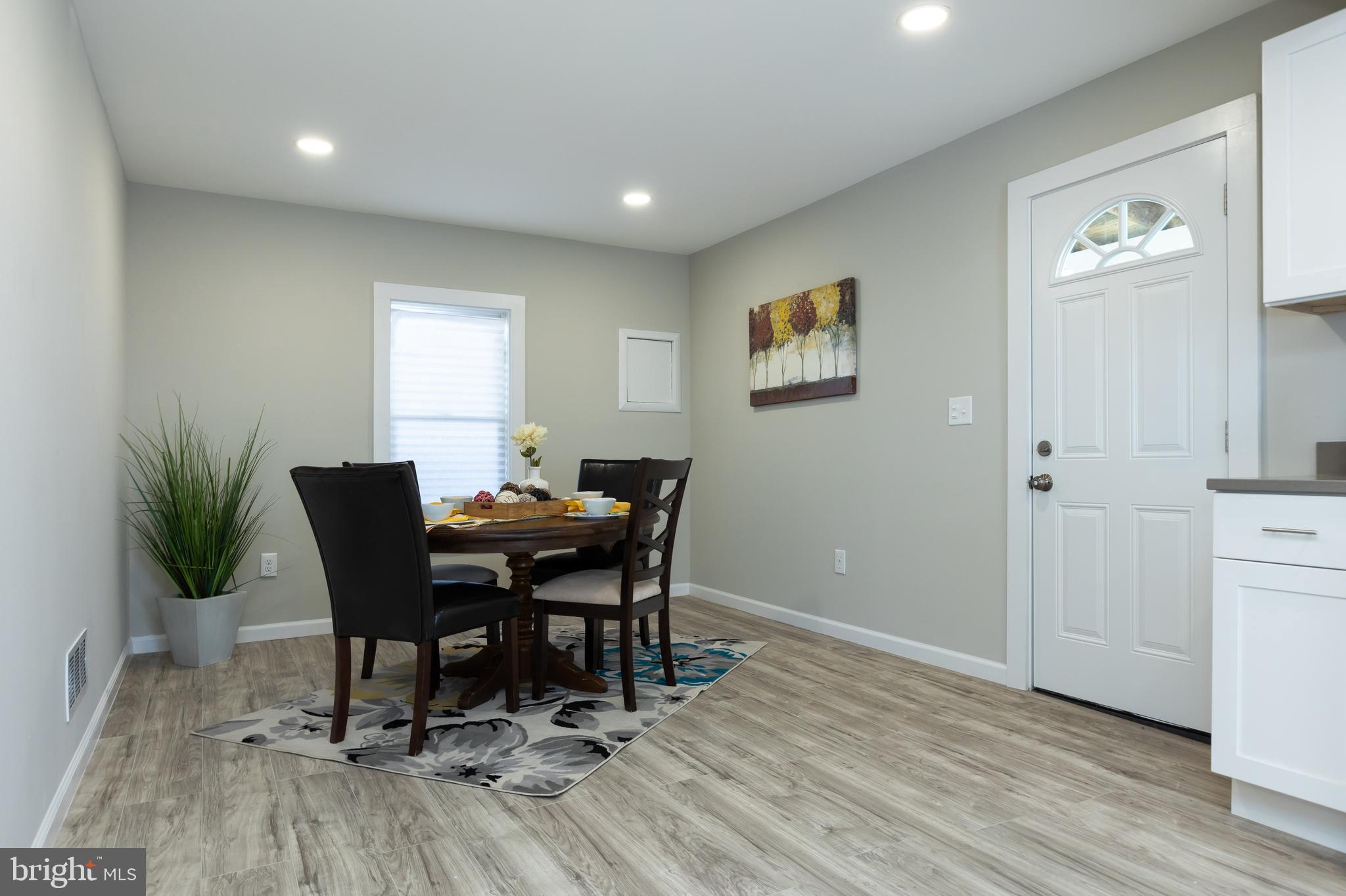 JOSHUA - Residential