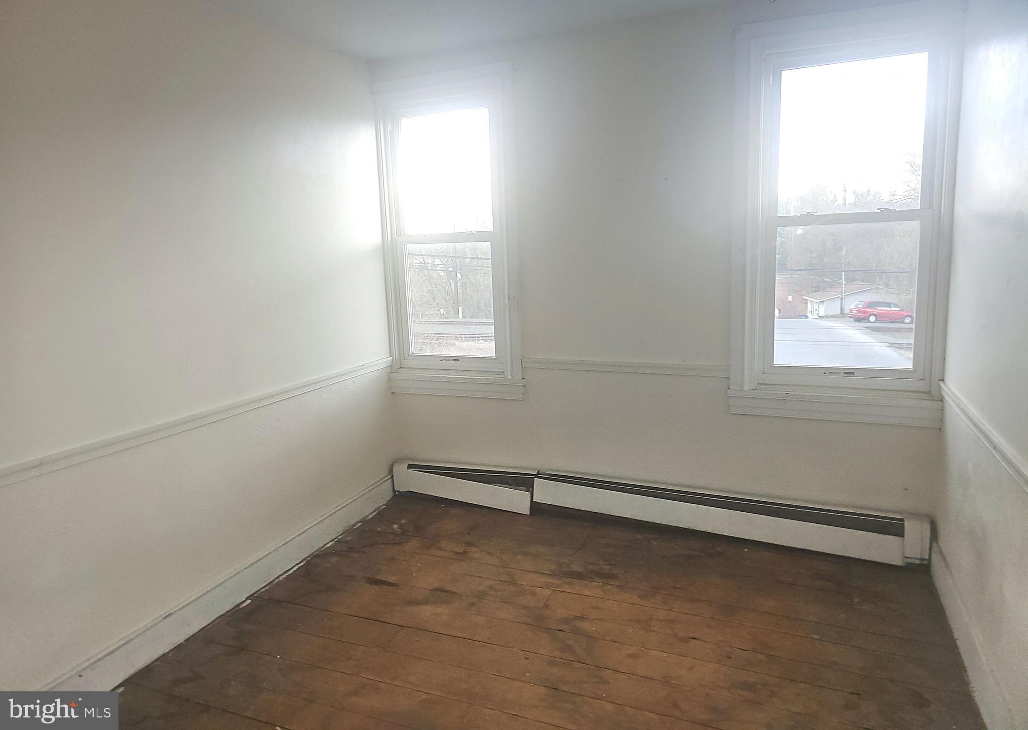401 S 2ND STREET