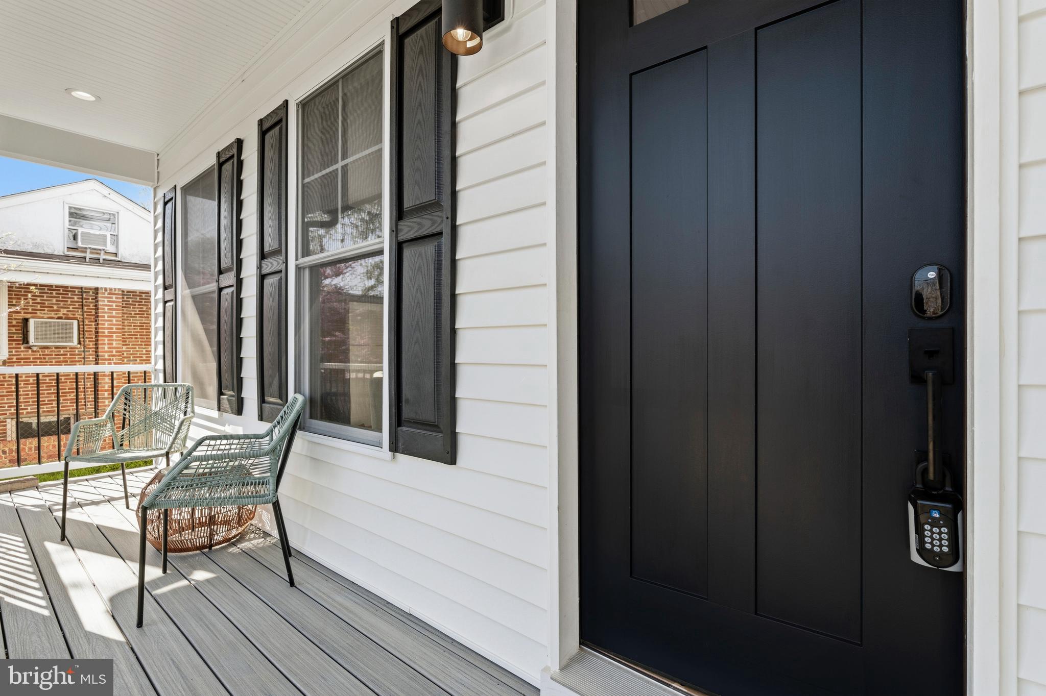 6806 FARRAGUT AVENUE