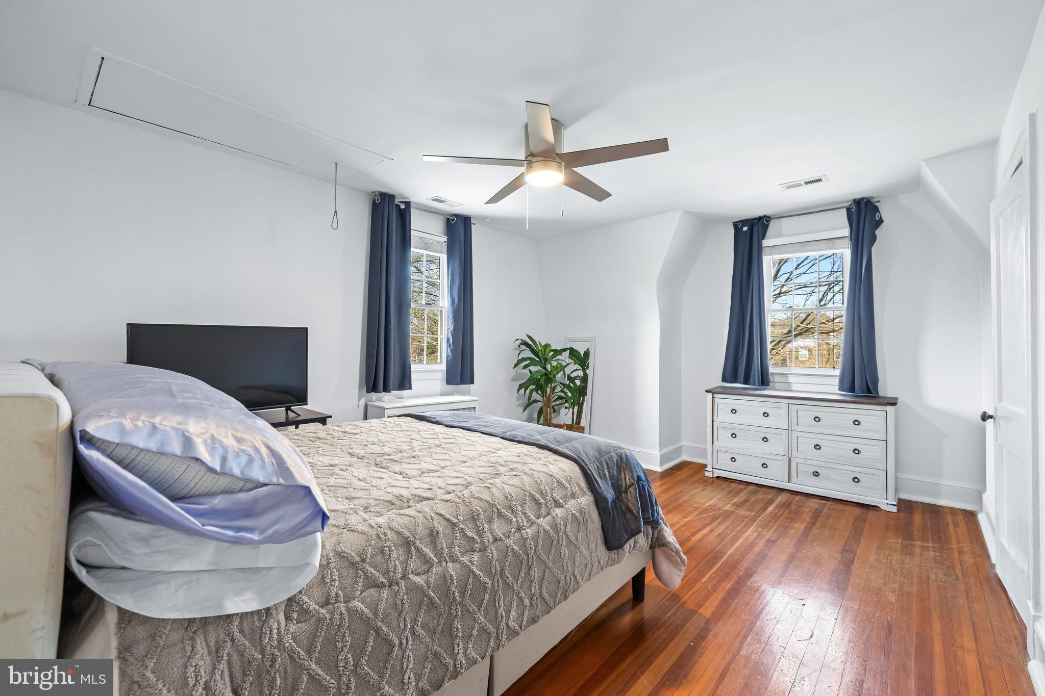 STONELEIGH - Residential