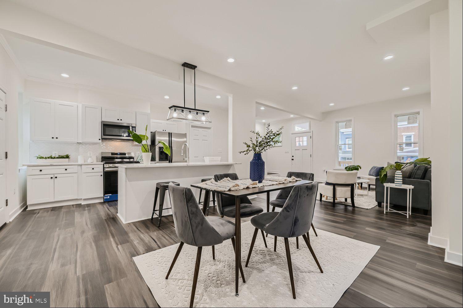 WOODBOURNE HEIGHTS - Residential