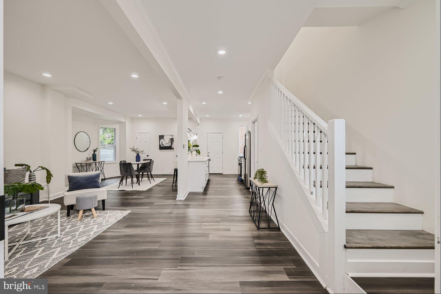 WOODBOURNE HEIGHTS - Residential