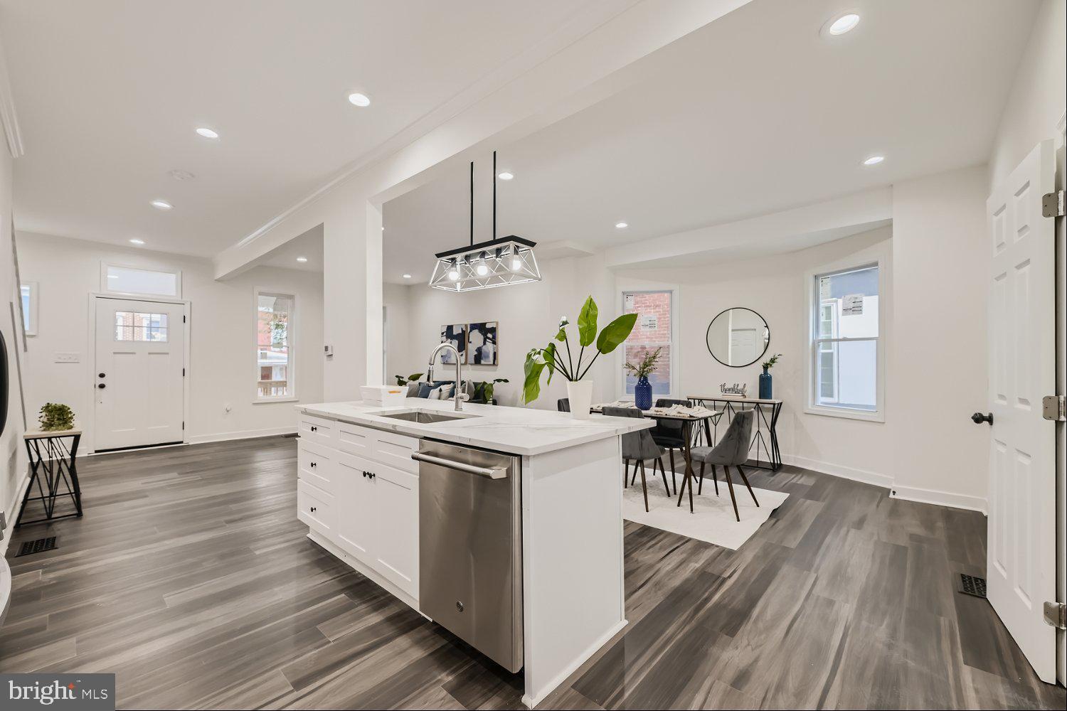 WOODBOURNE HEIGHTS - Residential