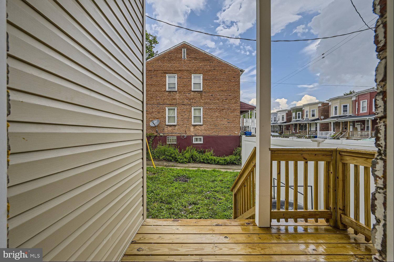 WOODBOURNE HEIGHTS - Residential