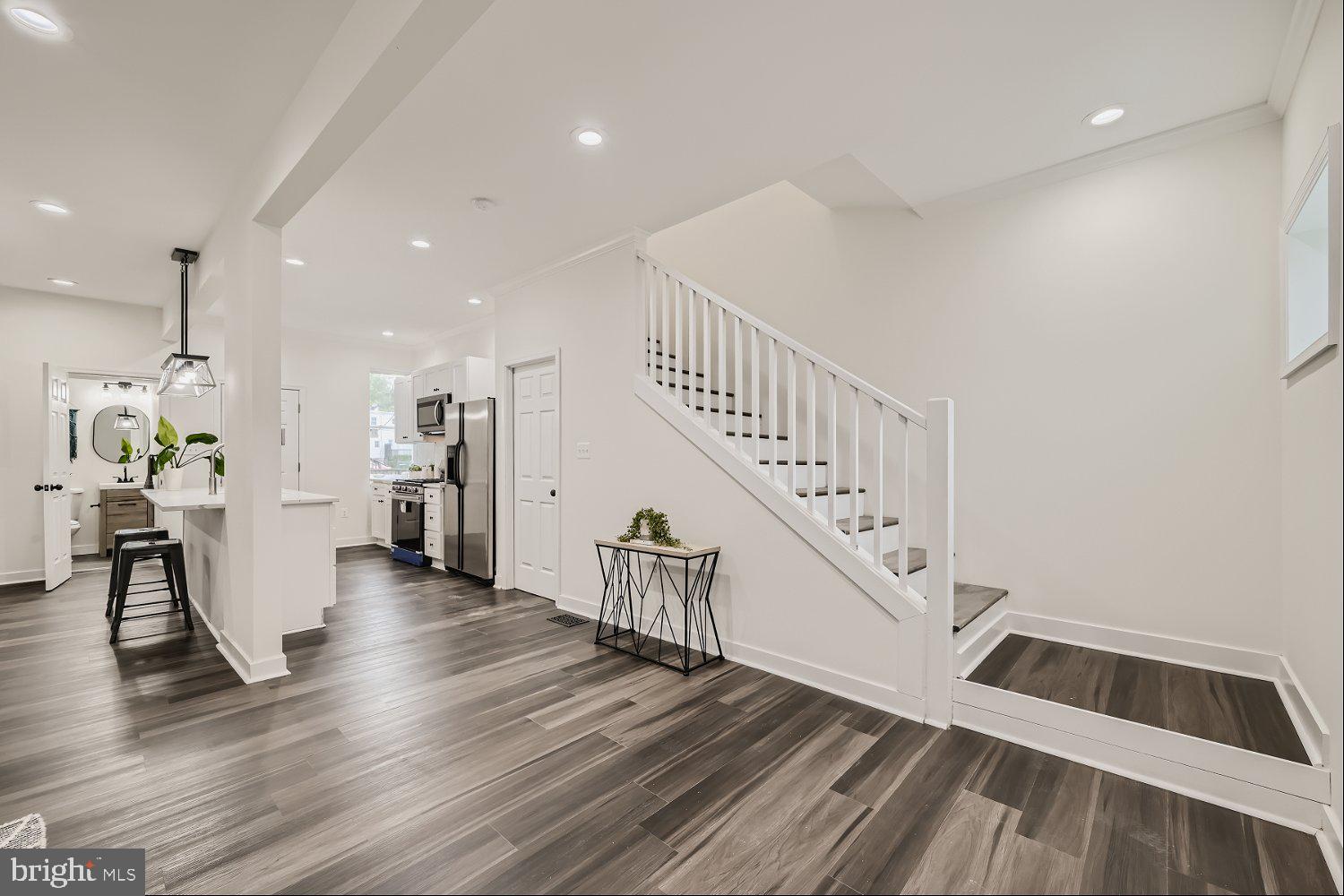 WOODBOURNE HEIGHTS - Residential