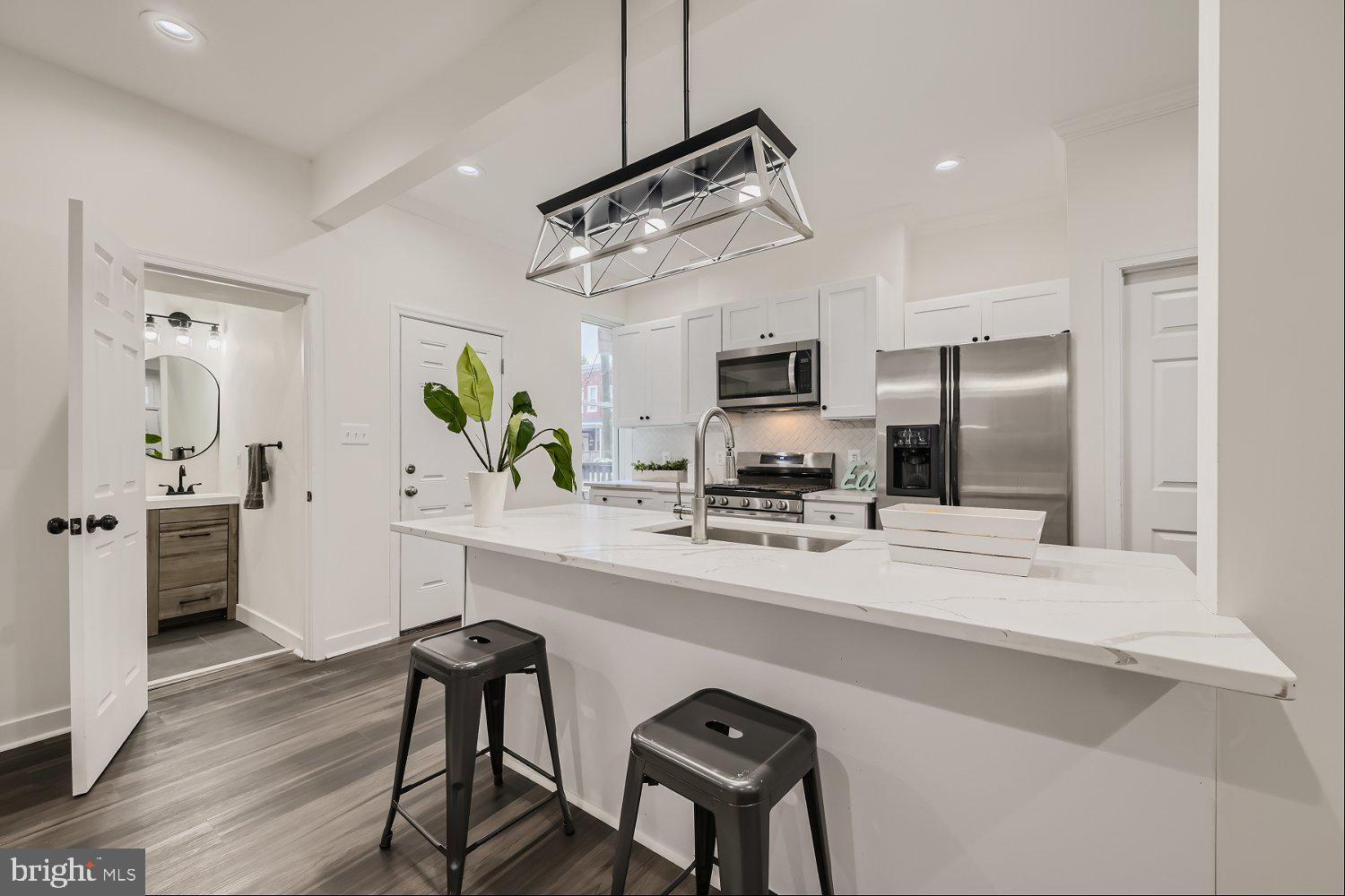 WOODBOURNE HEIGHTS - Residential