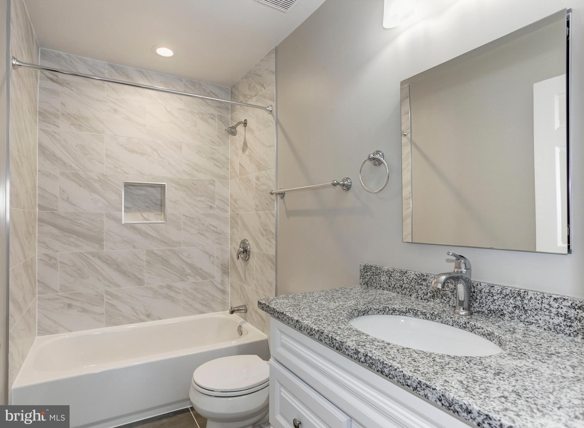 CENTRE RIDGE - Residential