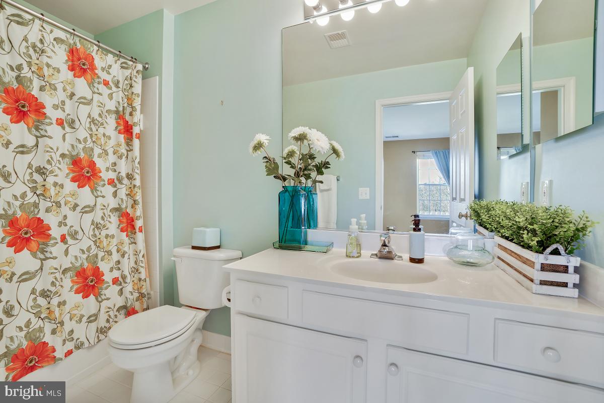 HOOVER FARM - Residential