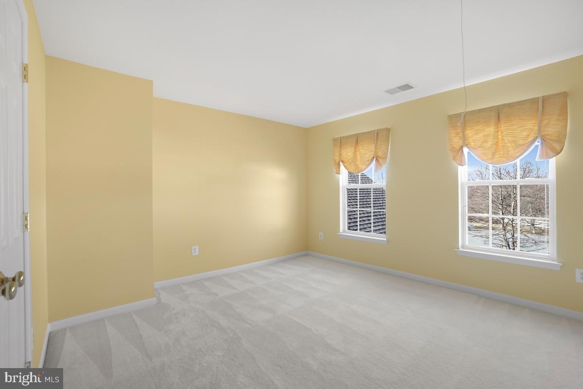 HOOVER FARM - Residential